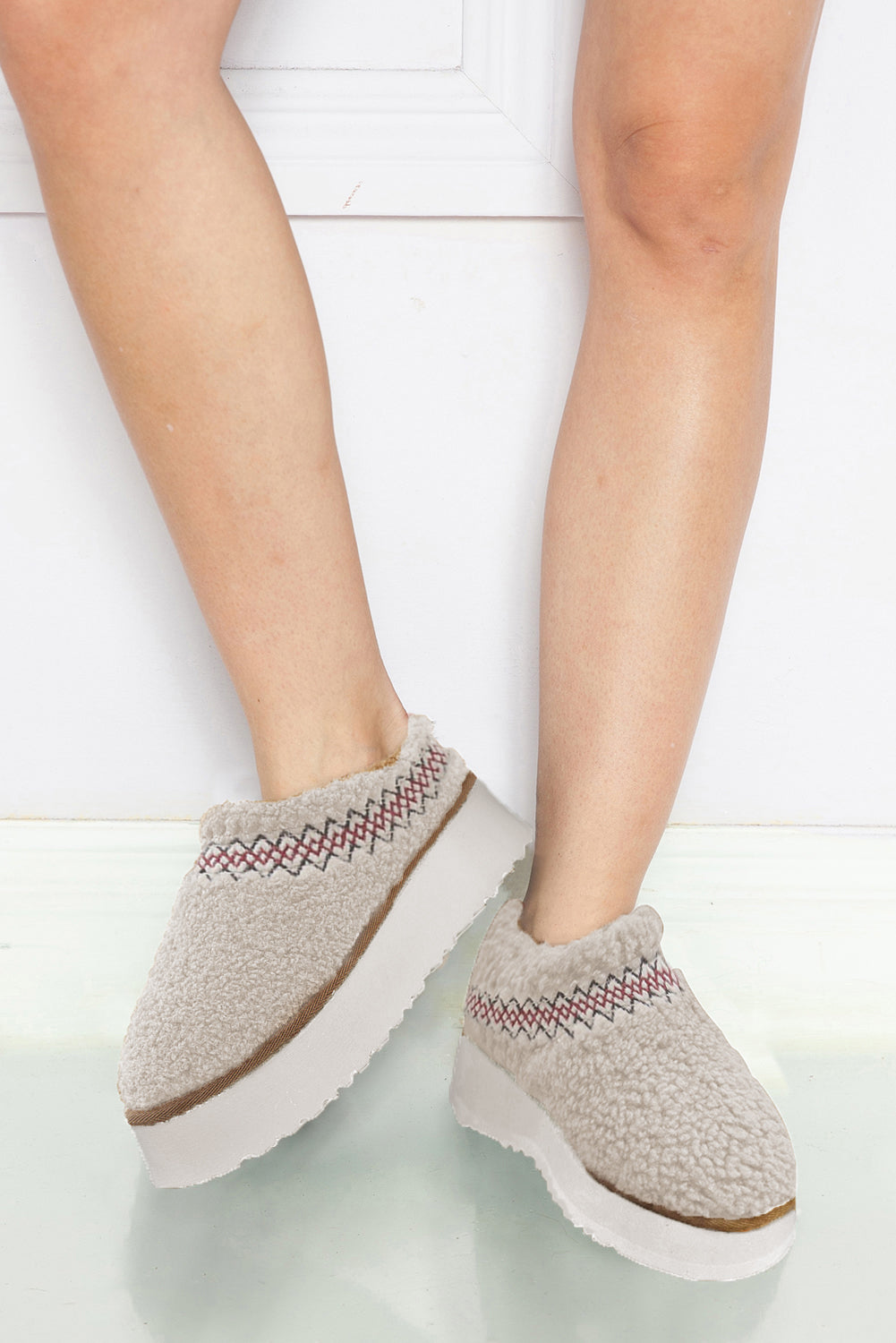 Embroidered Sherpa Plush Thick Sole Snow Boots
