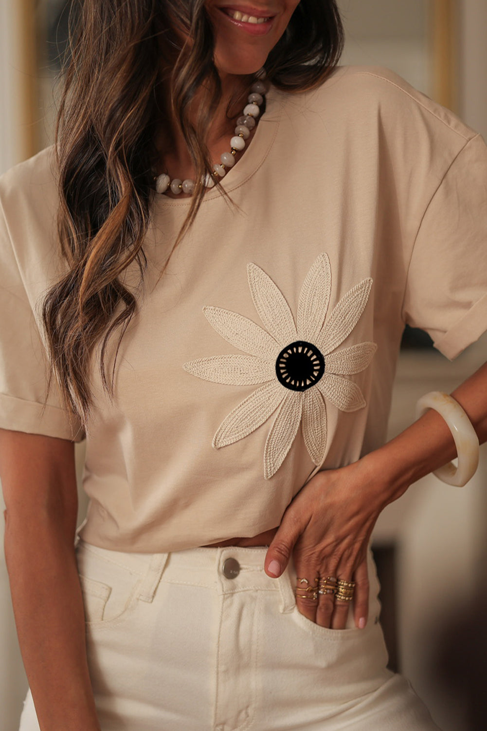 Contrast Crochet Floral Graphic Drop Shoulder Loose Tee