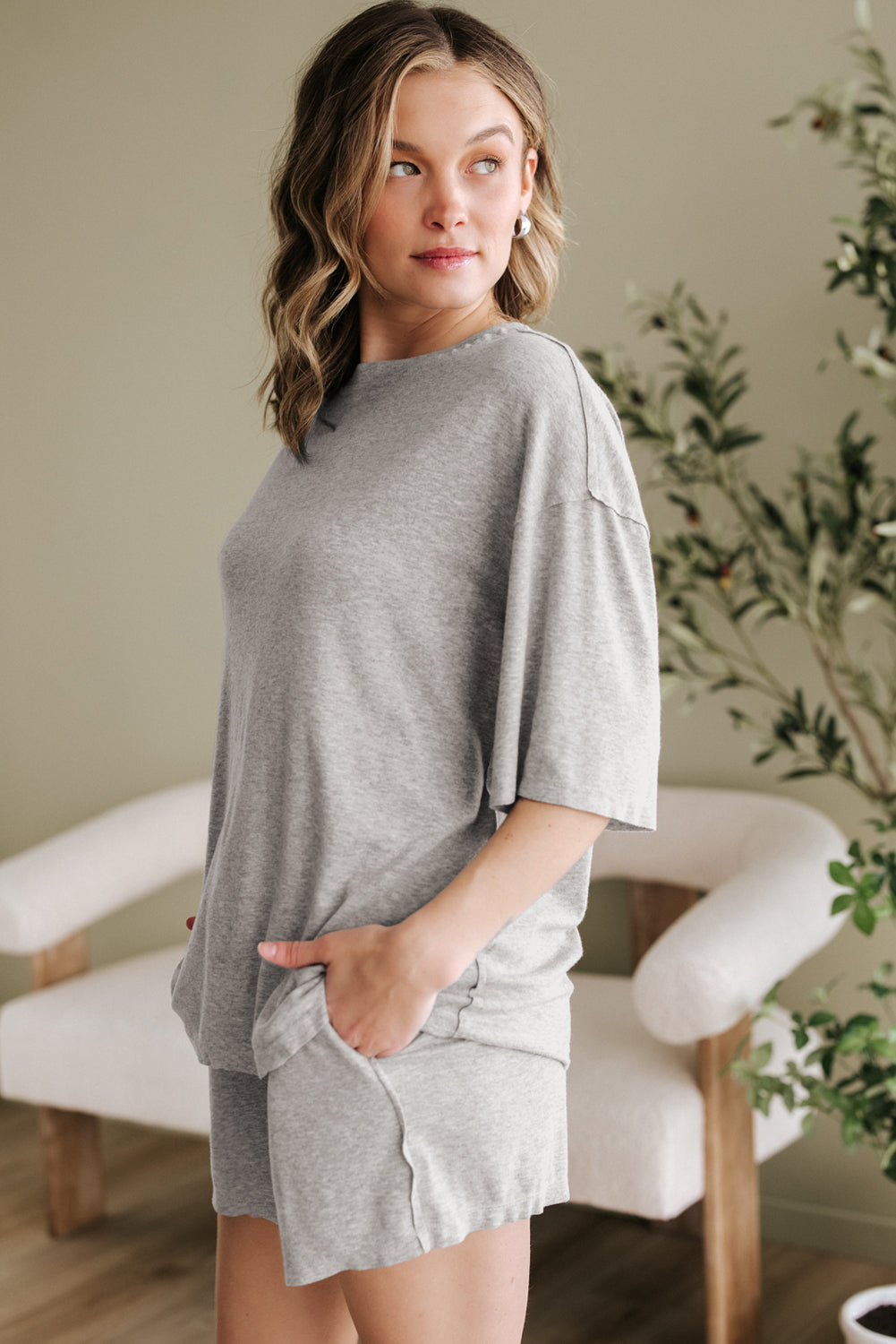 Solid Color Loose Tee 2 Piece Shorts Set