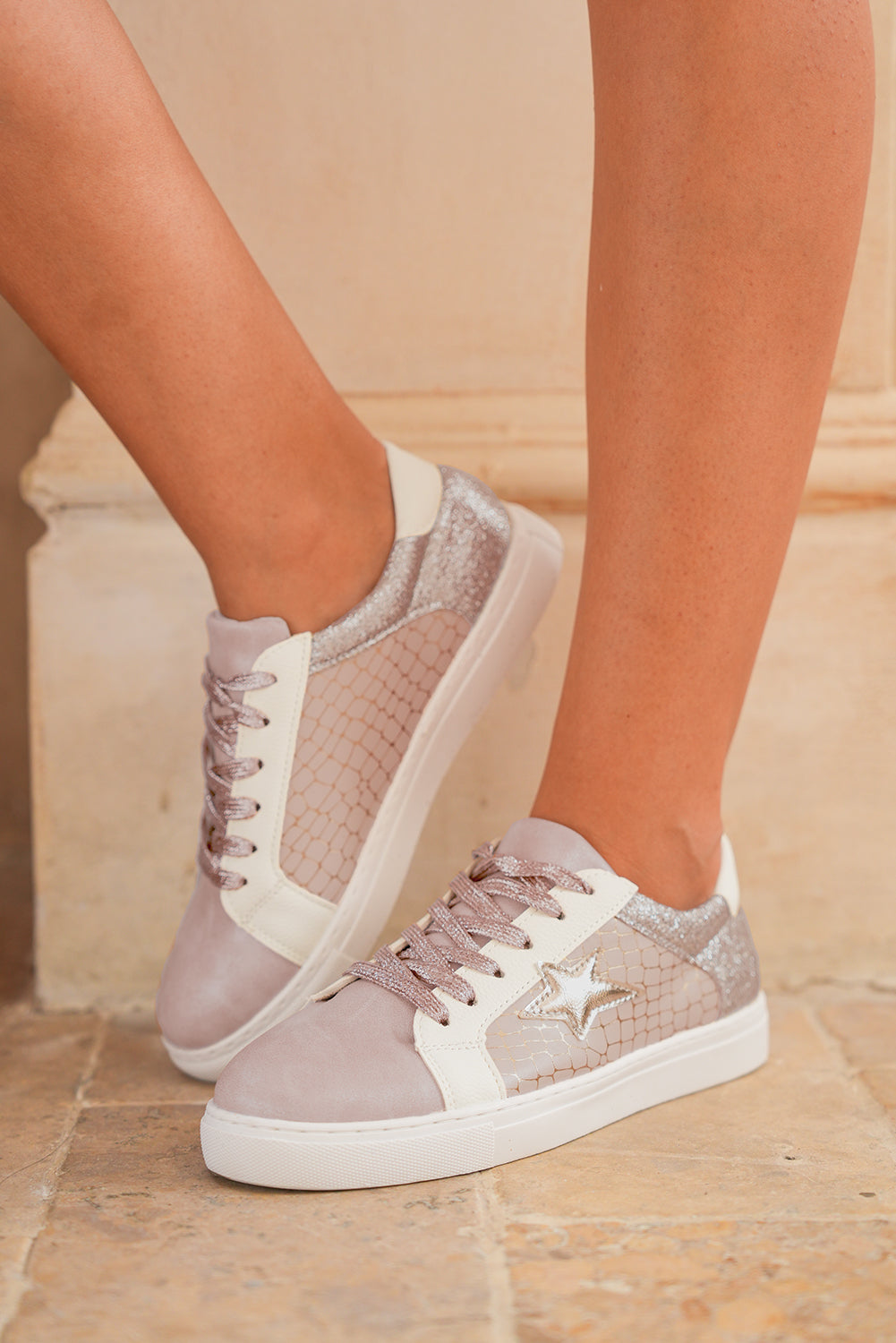 Glitter Star Patchwork PU Leather Lace-up Sneakers