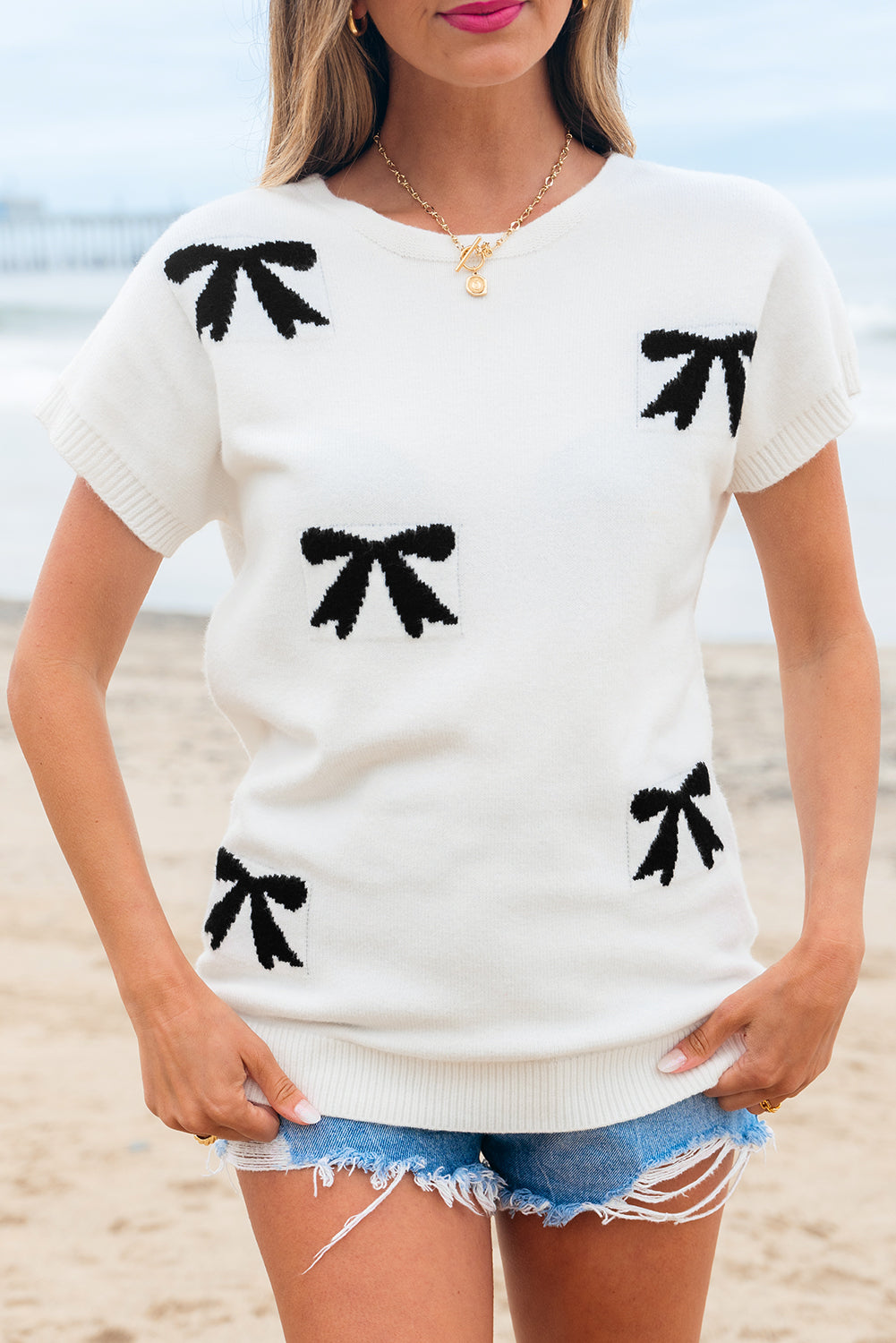 Bow Pattern Knit Short Sleeve Sweater