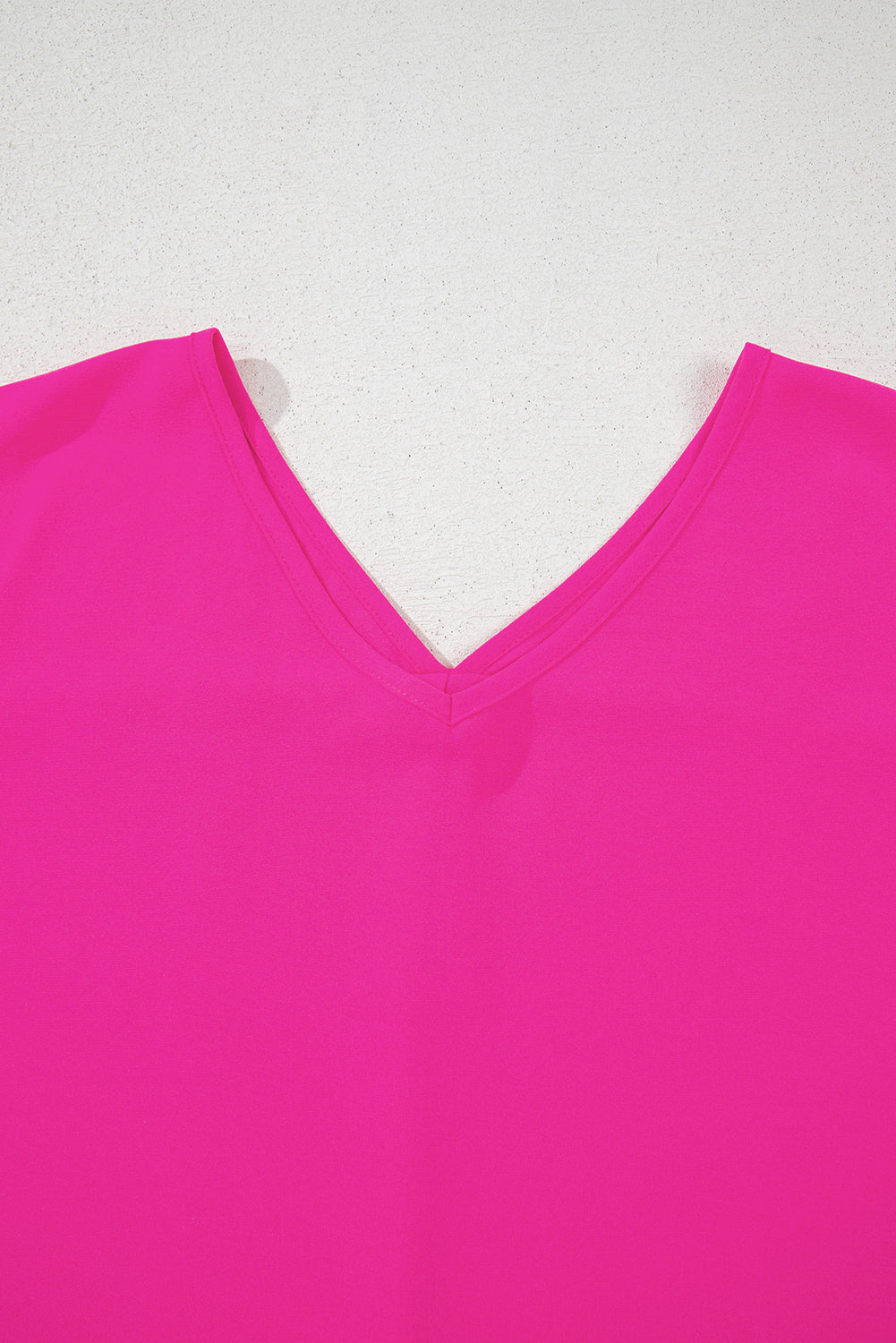 Seamed Back High Low Hem V Neck Cuffed Sleeve Plus Size Tee