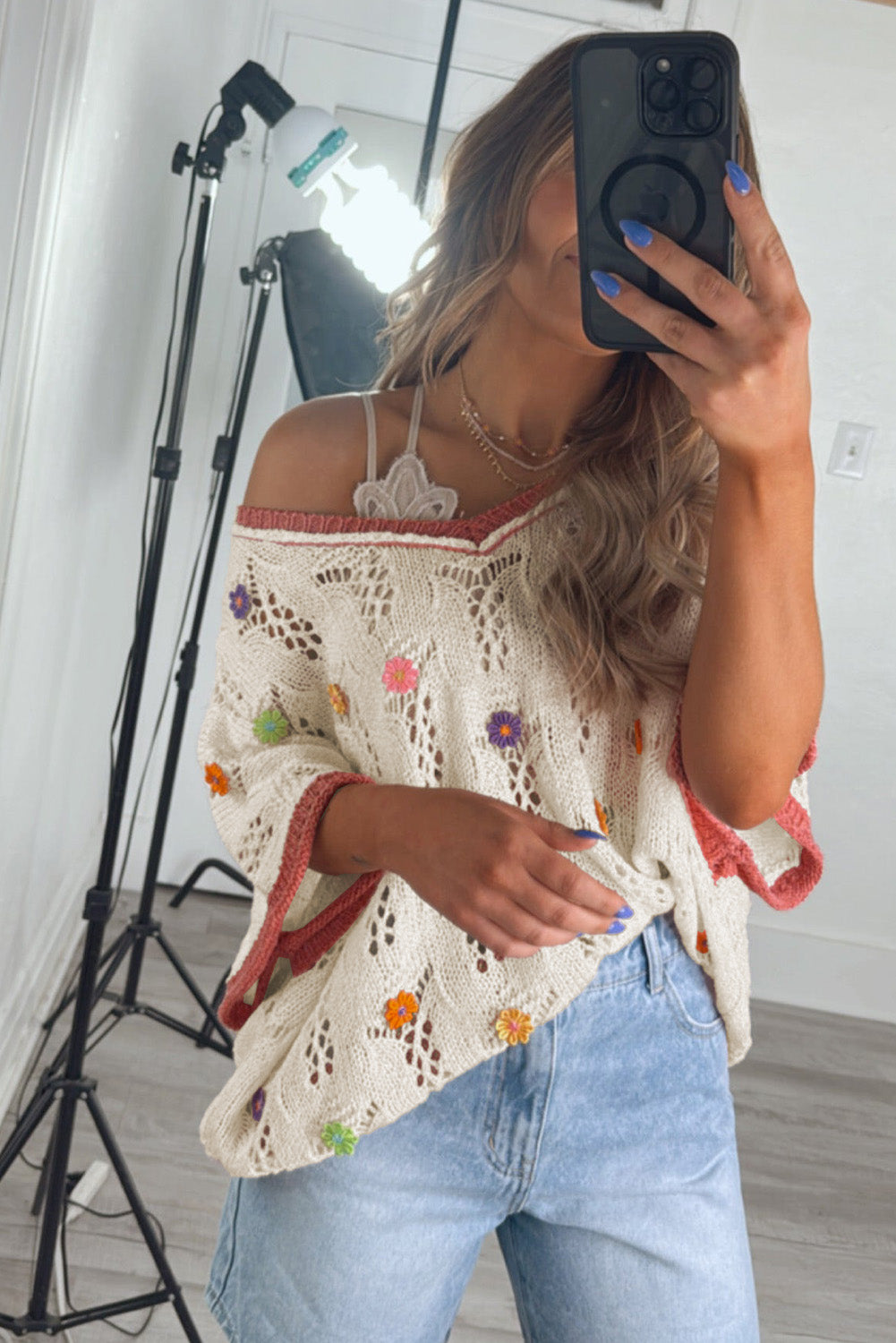 Embroidered Flowers Colorblock Edge Hollowed Sweater