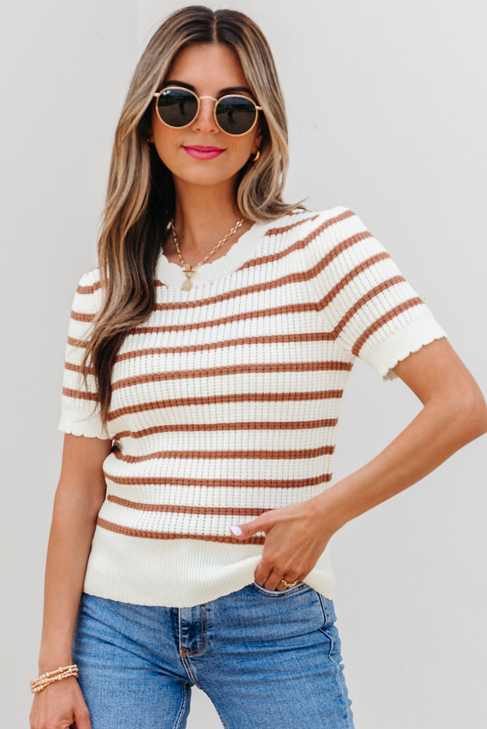 Scalloped Round Neck Short Sleeve Sweater