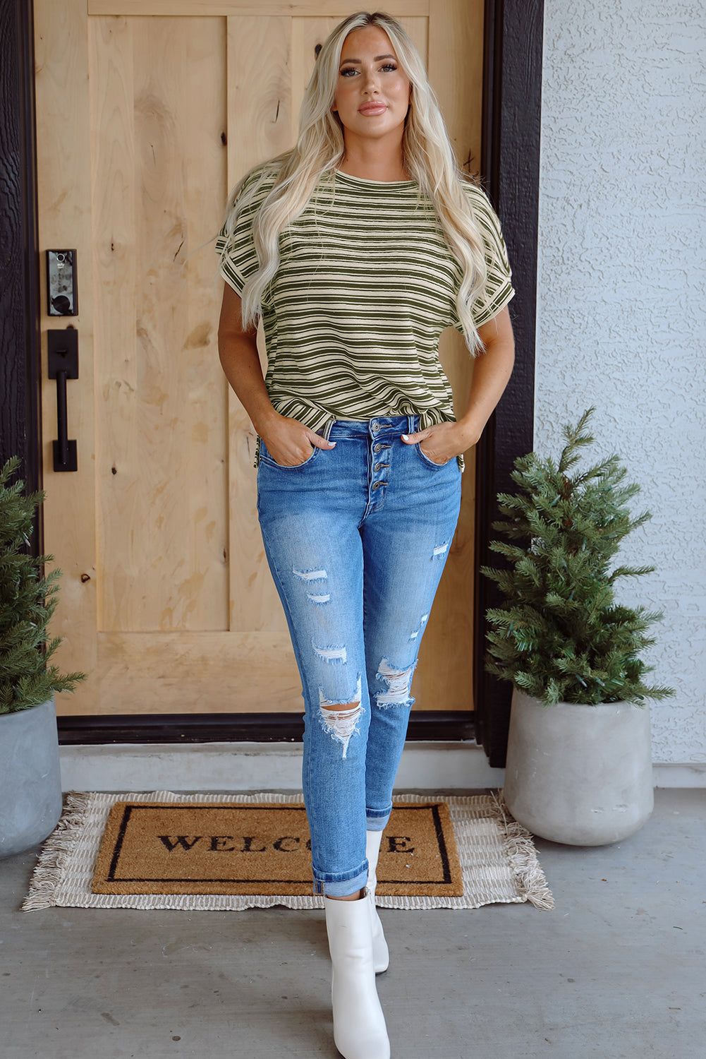 Textured Side Slits Crew Neck T Shirt