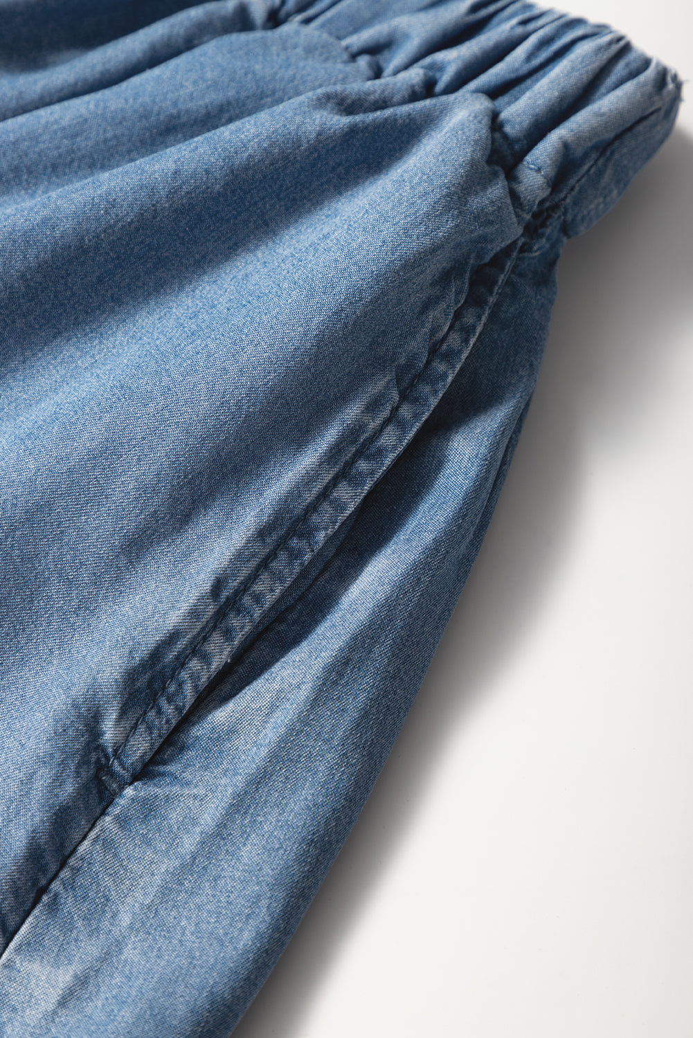 Drawstring Elastic Waist Wide Leg Denim Shorts