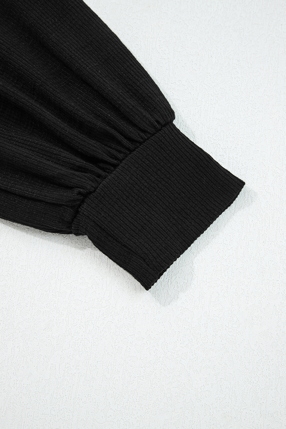 Exposed Seam Textured Knit V Neck Pullover Top