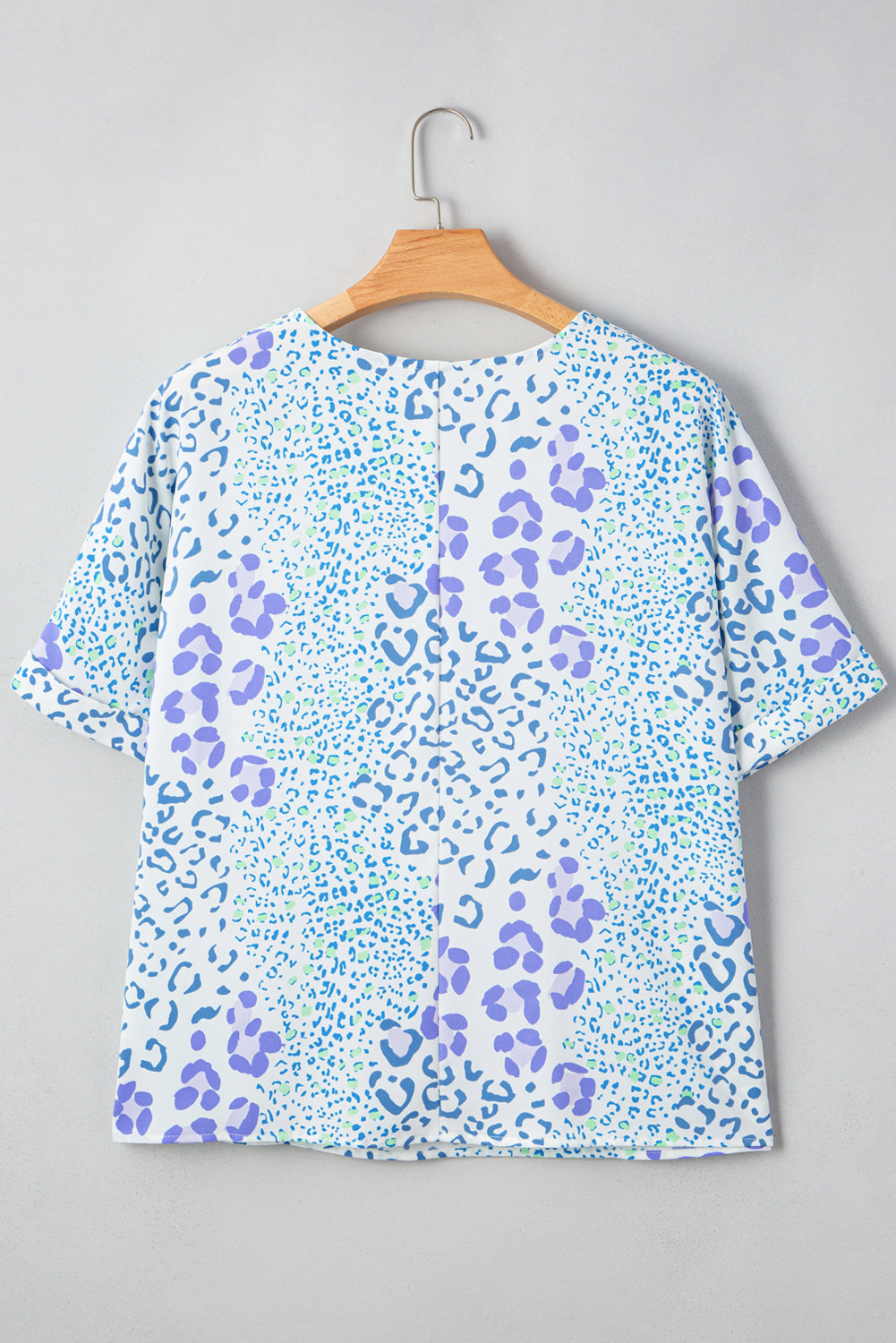 Leopard Print Short Sleeve V Neck Plus Size Top