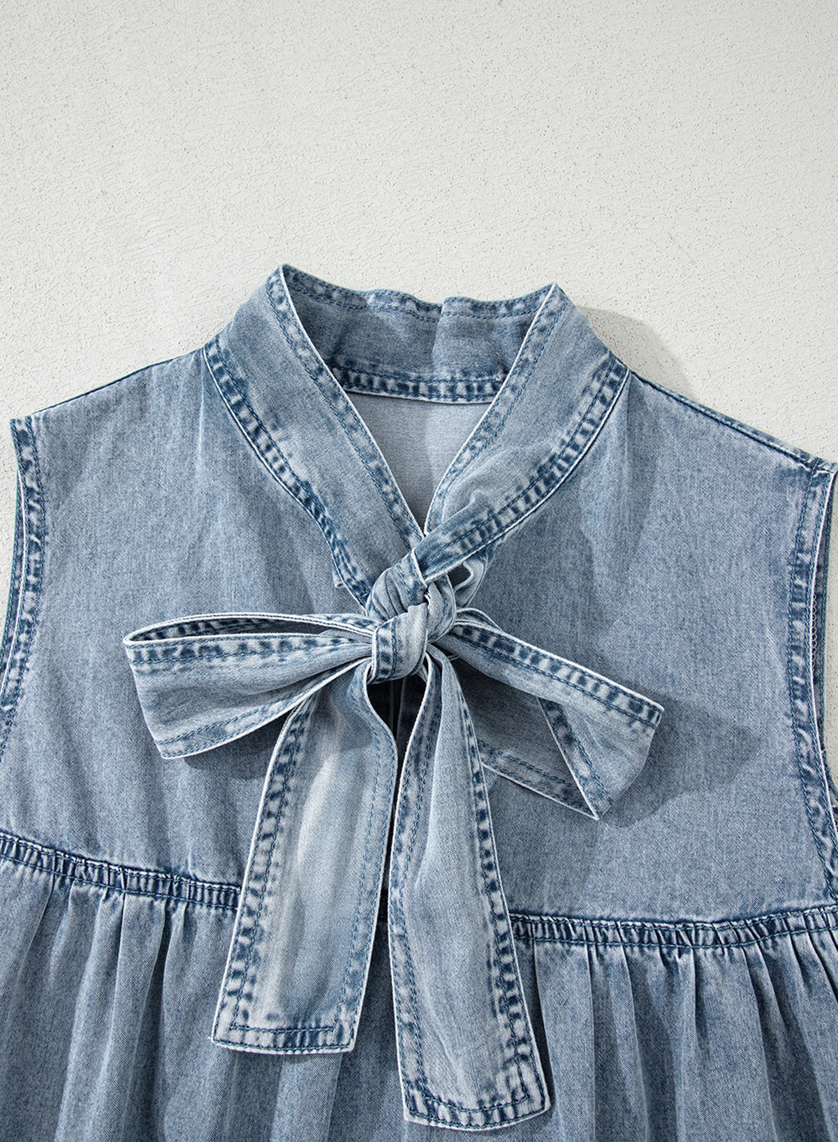 Bowknot Neck Sleeveless Ruffled Chambray Dress