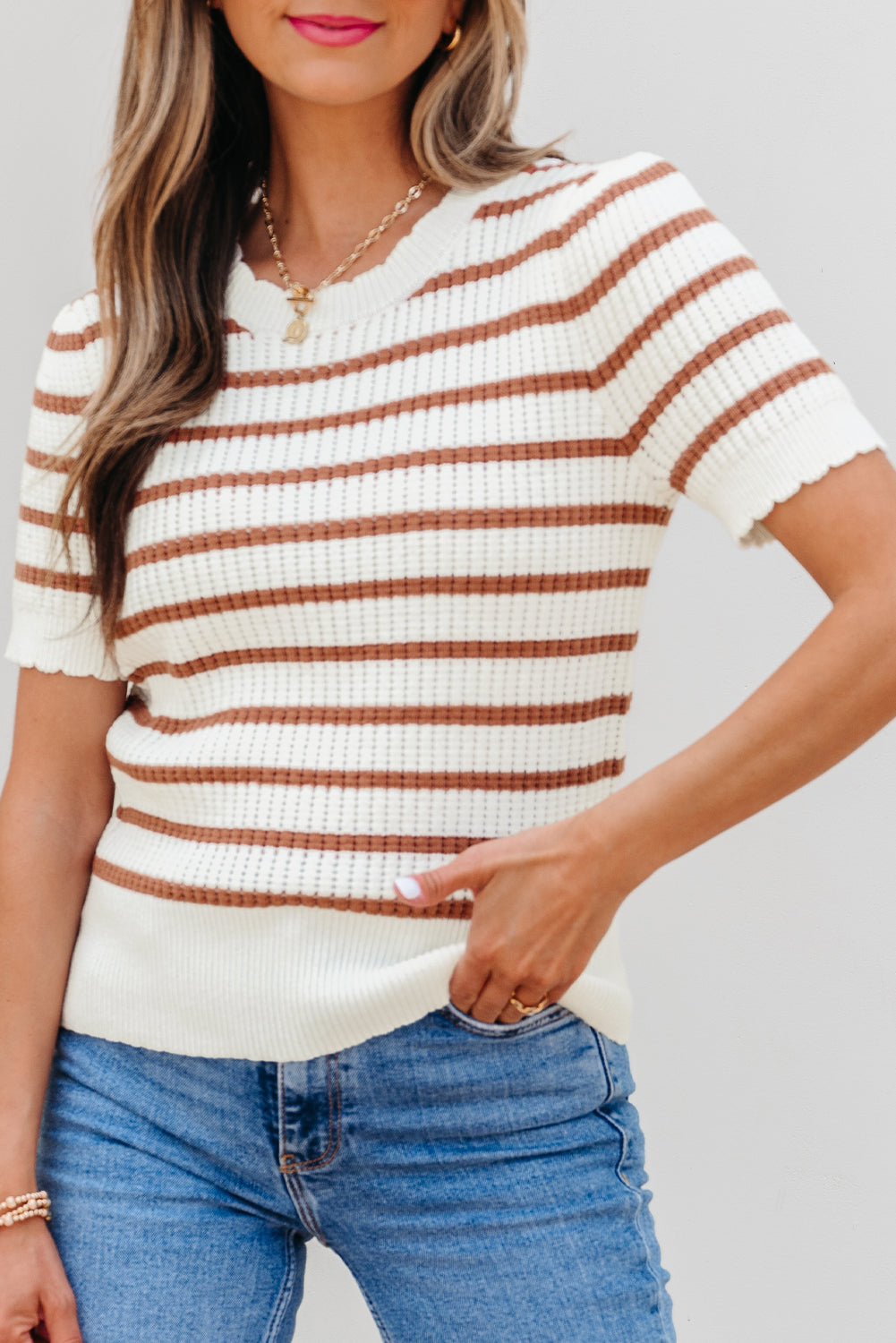 Scalloped Round Neck Short Sleeve Sweater
