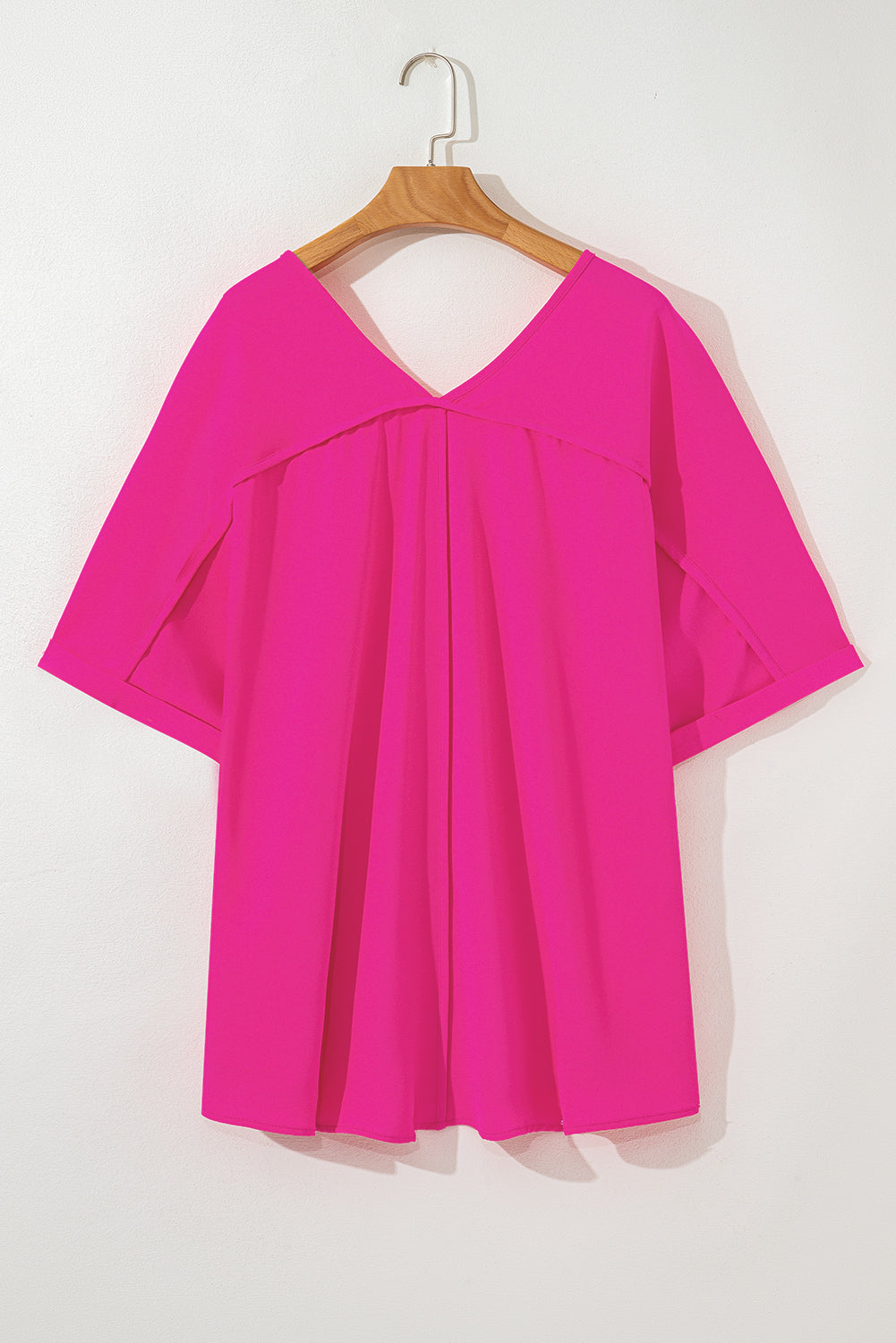 Seamed Back High Low Hem V Neck Cuffed Sleeve Plus Size Tee