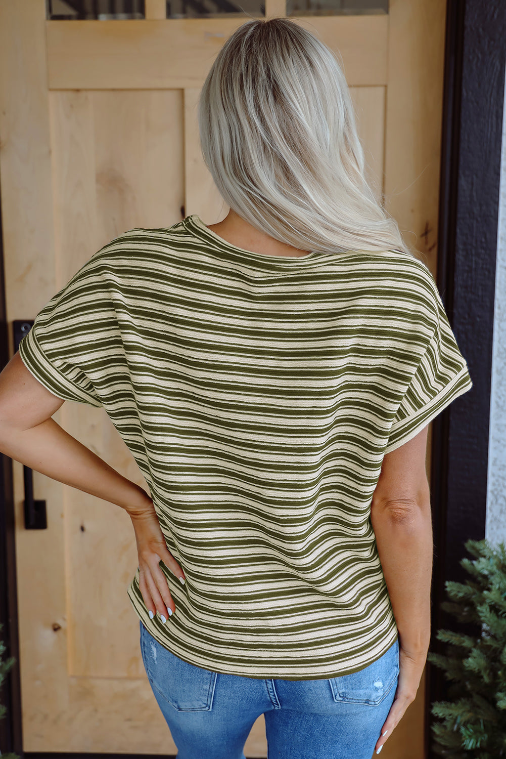 Textured Side Slits Crew Neck T Shirt