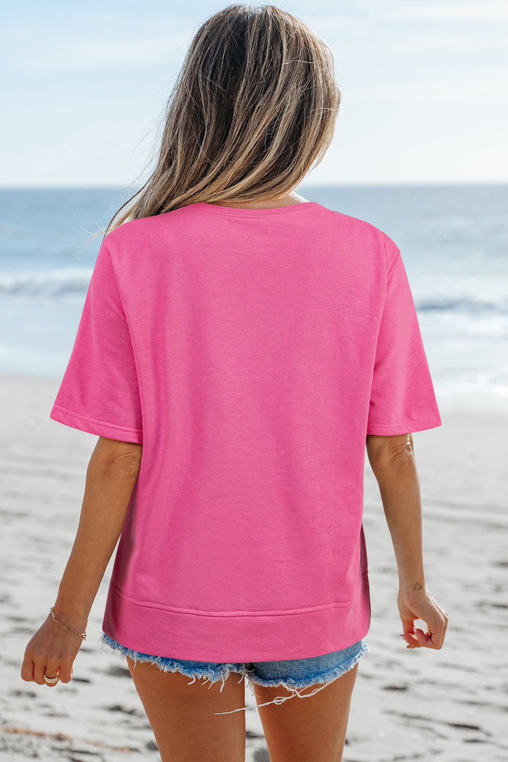Contrasting Color Ribbon Bow Front Patch Loose Tee with Slits