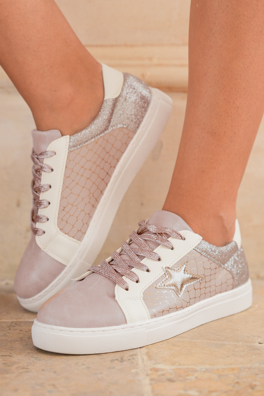 Glitter Star Patchwork PU Leather Lace-up Sneakers