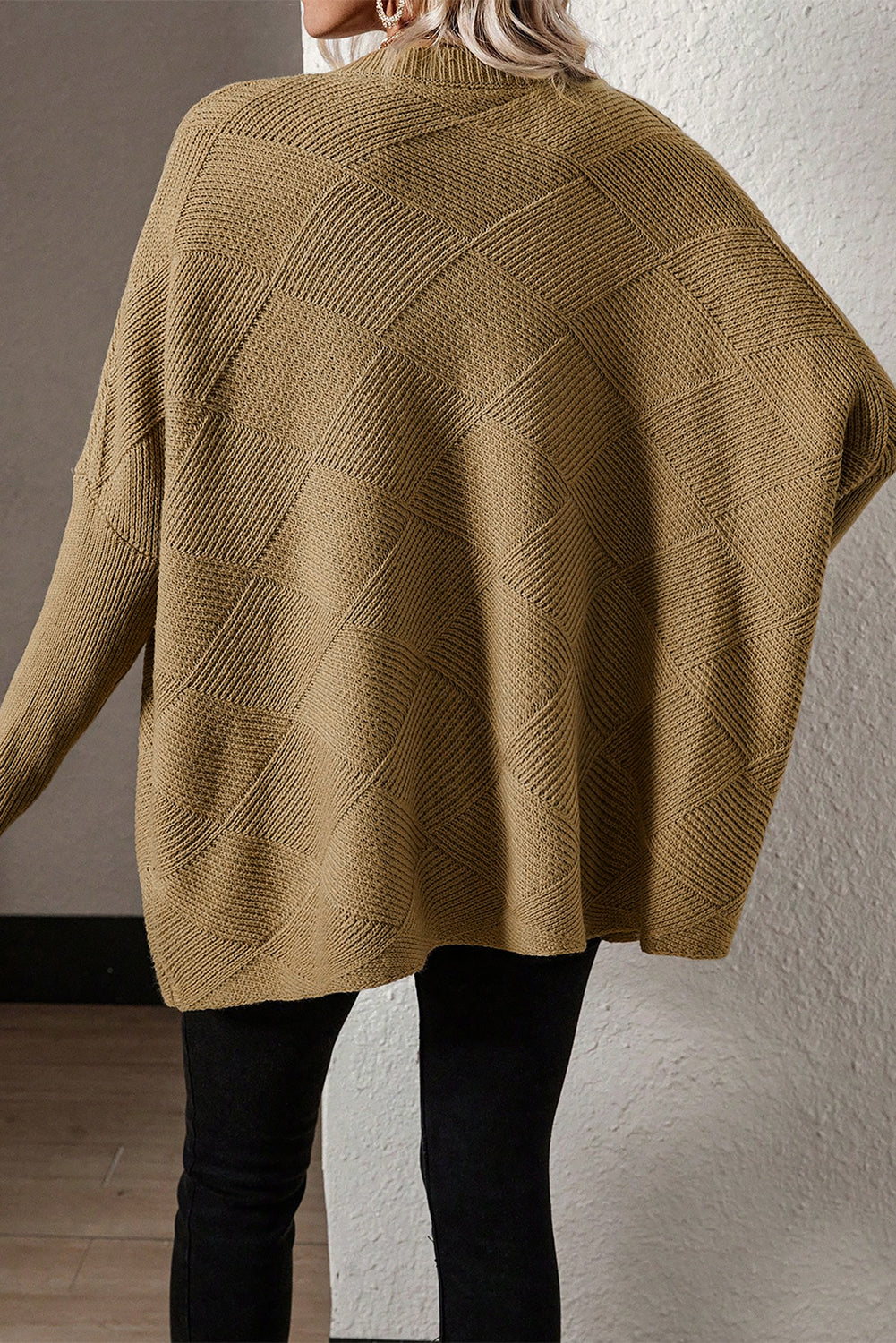 Checkered Textured Batwing Sleeve Sweater