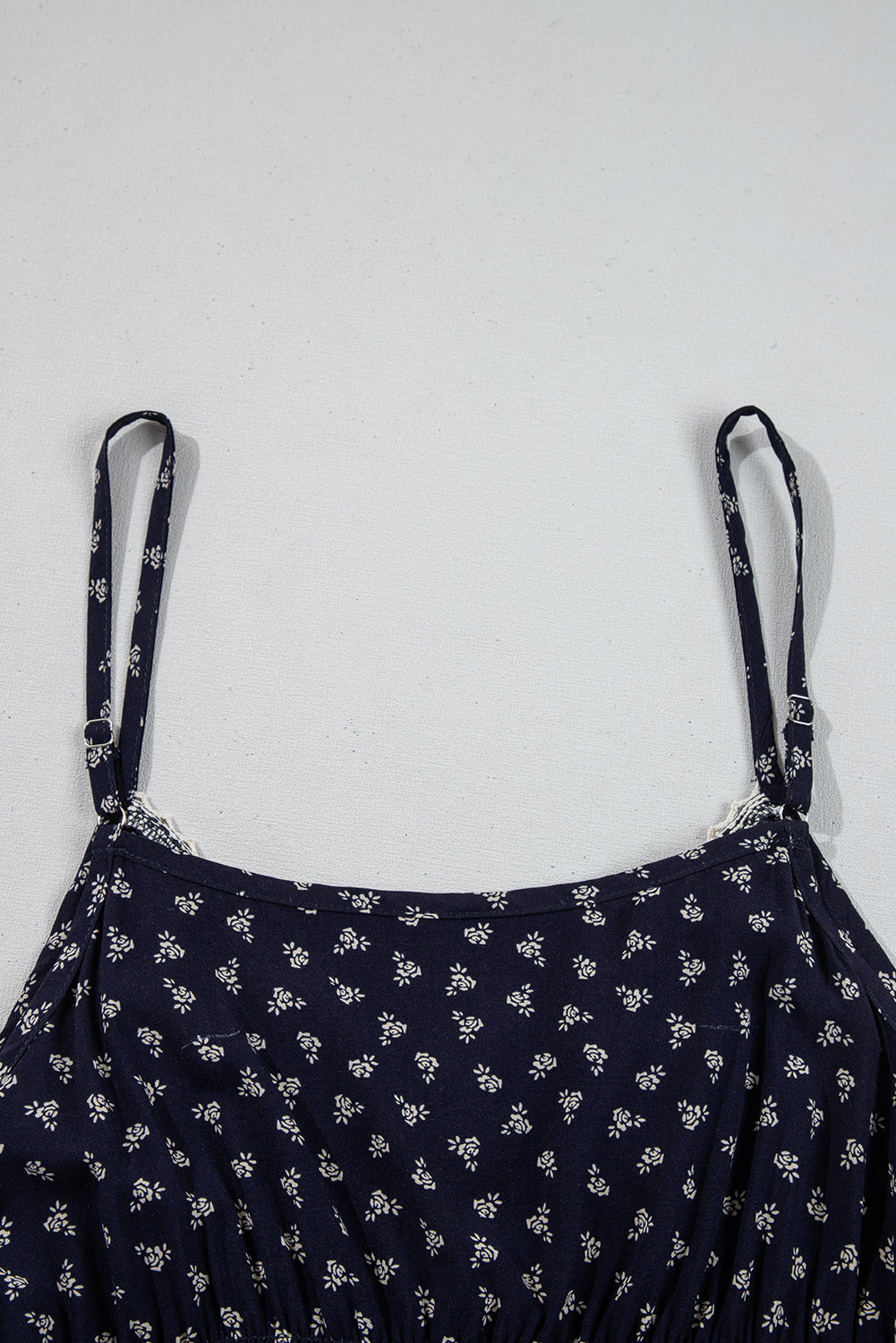 Floral Print Spaghetti Strap Buttoned V Neck Tank Top