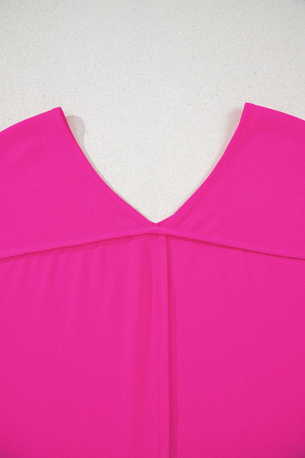 Seamed Back High Low Hem V Neck Cuffed Sleeve Plus Size Tee