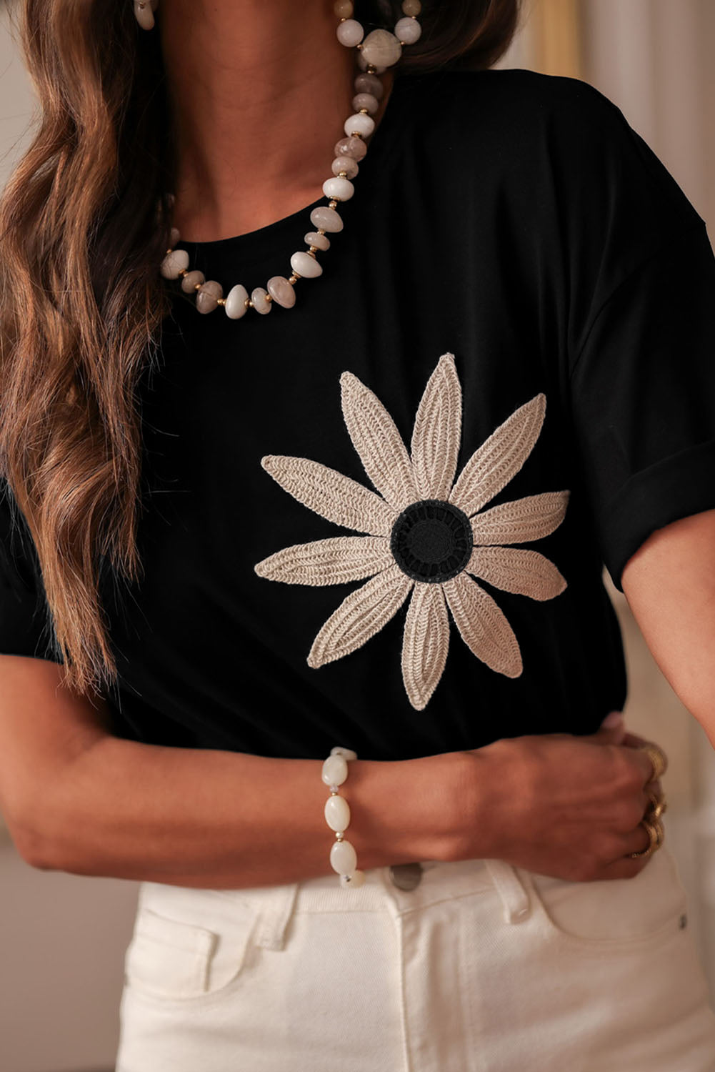 Contrast Crochet Floral Graphic Drop Shoulder Loose Tee