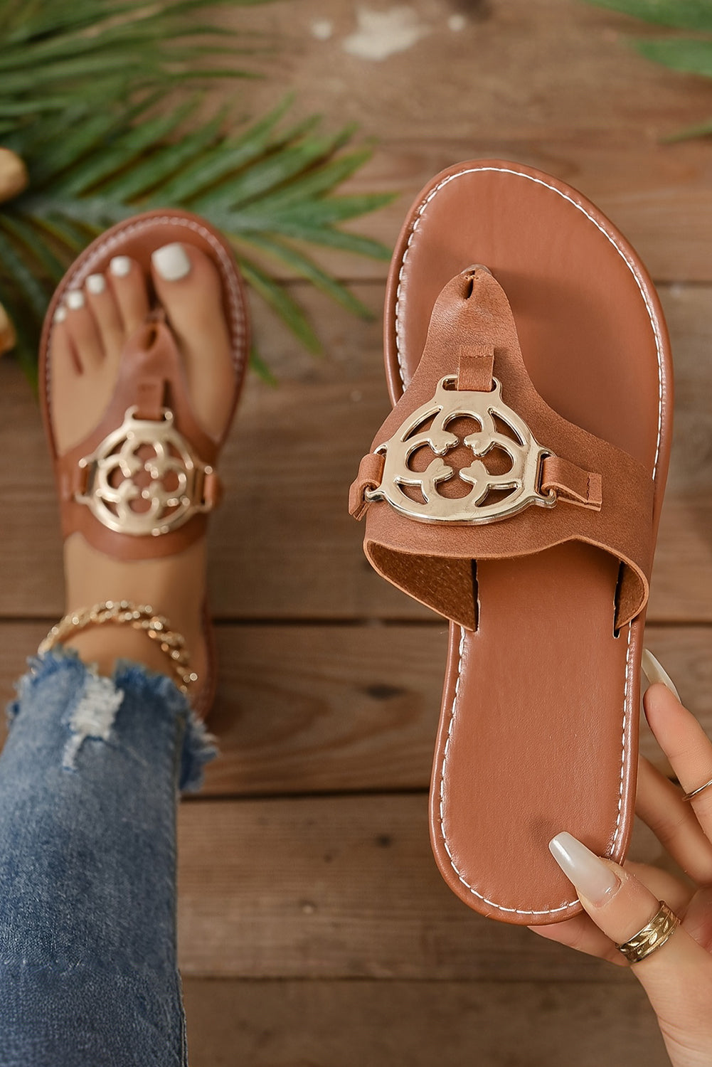 Metal Decor Leather Thong Sandals