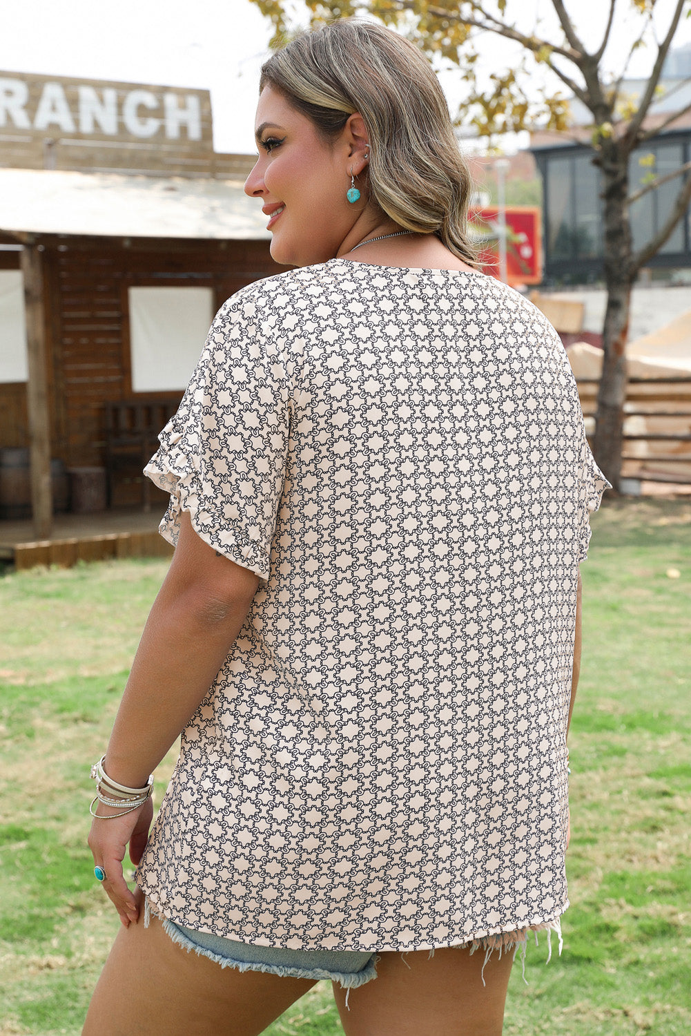 Plus Size Geometric Print Ruffled Sleeve Blouse