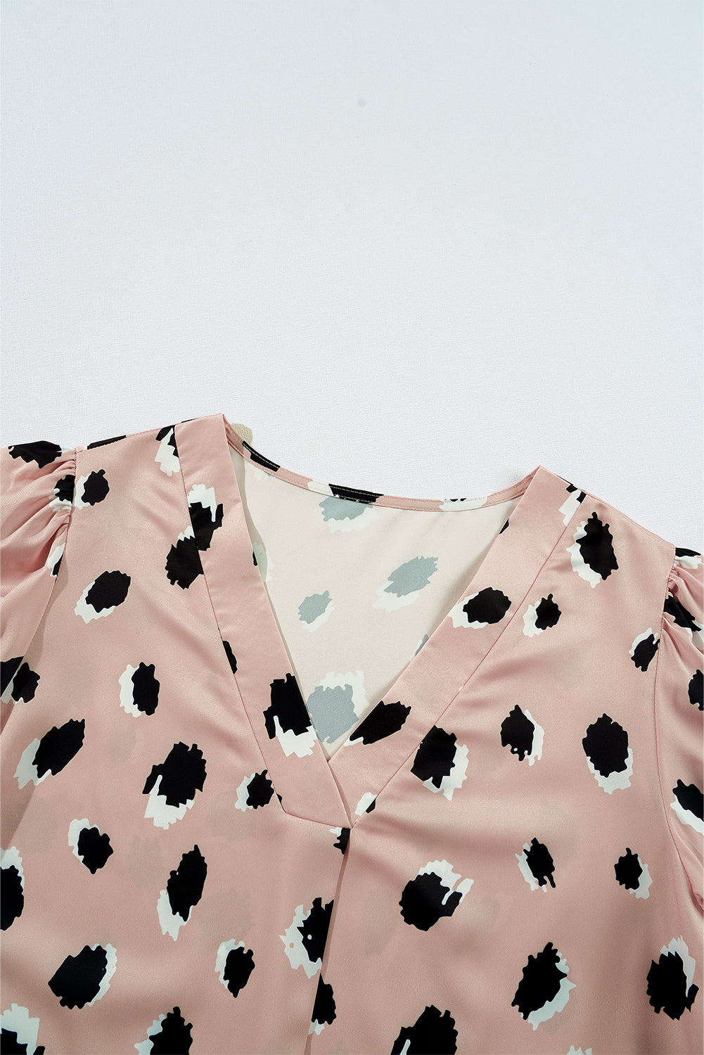 Classic Leopard V Neck Bracelet Sleeve Blouse