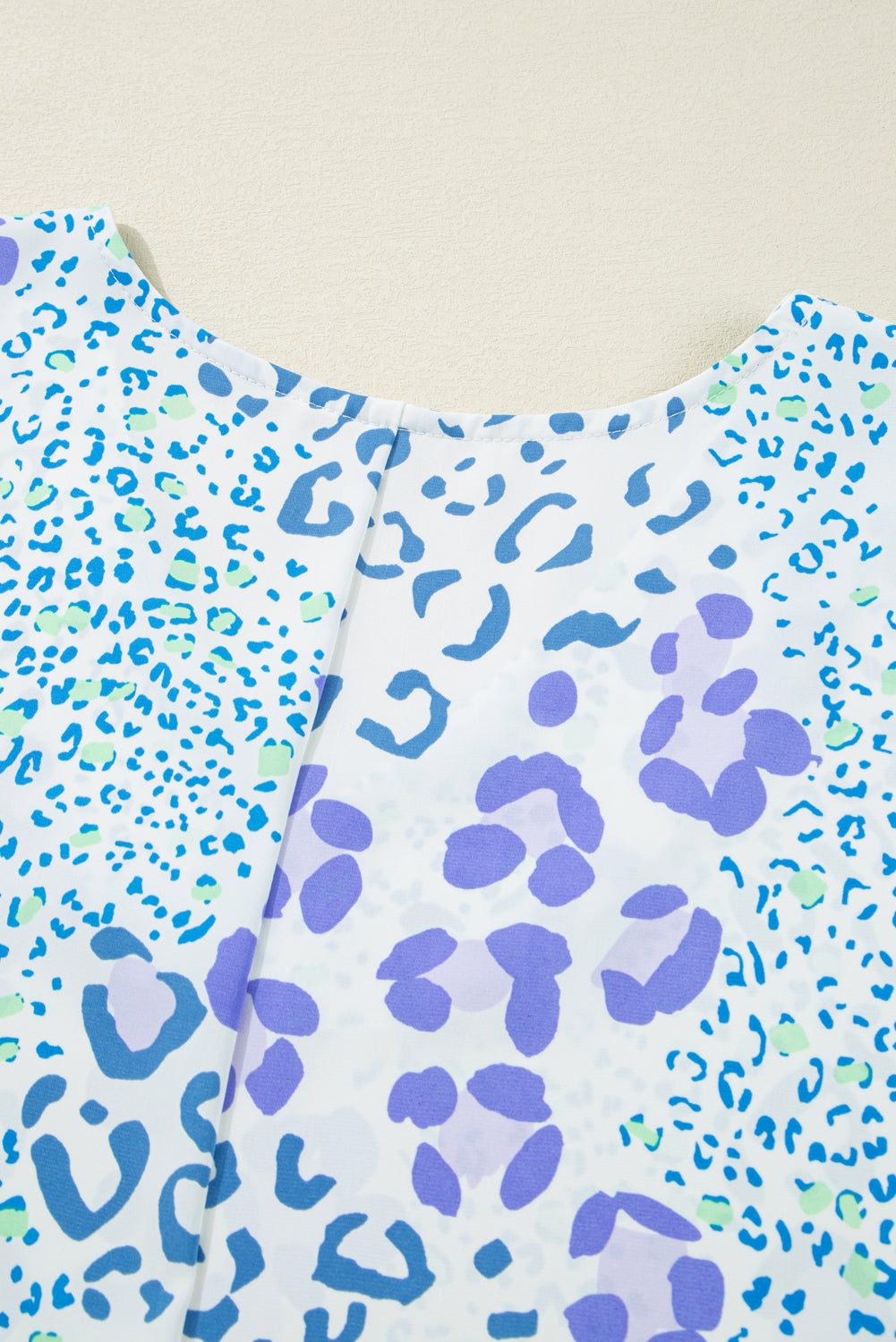 Leopard Print Short Sleeve V Neck Plus Size Top