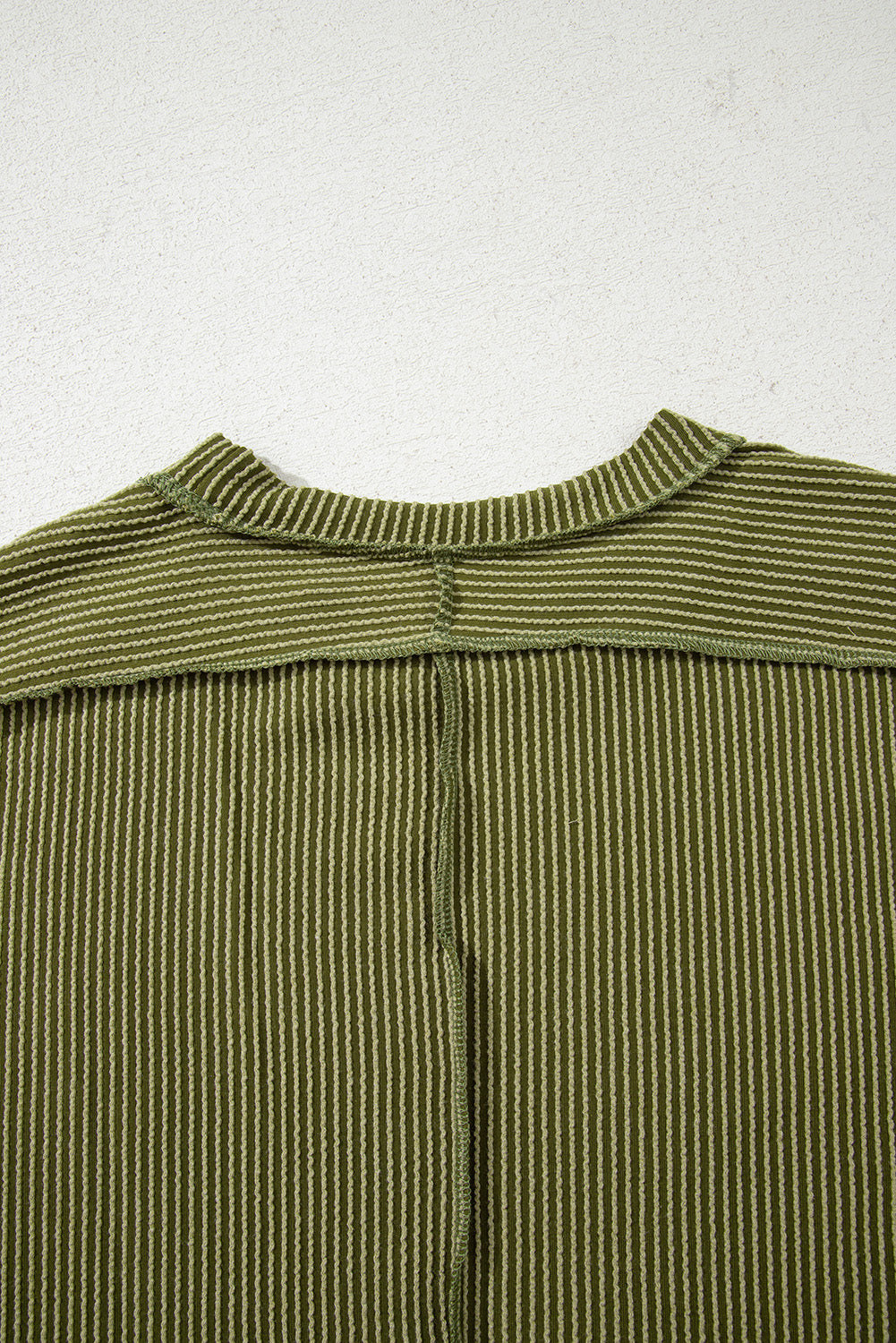 Textured Knit Exposed Stitching T-shirt