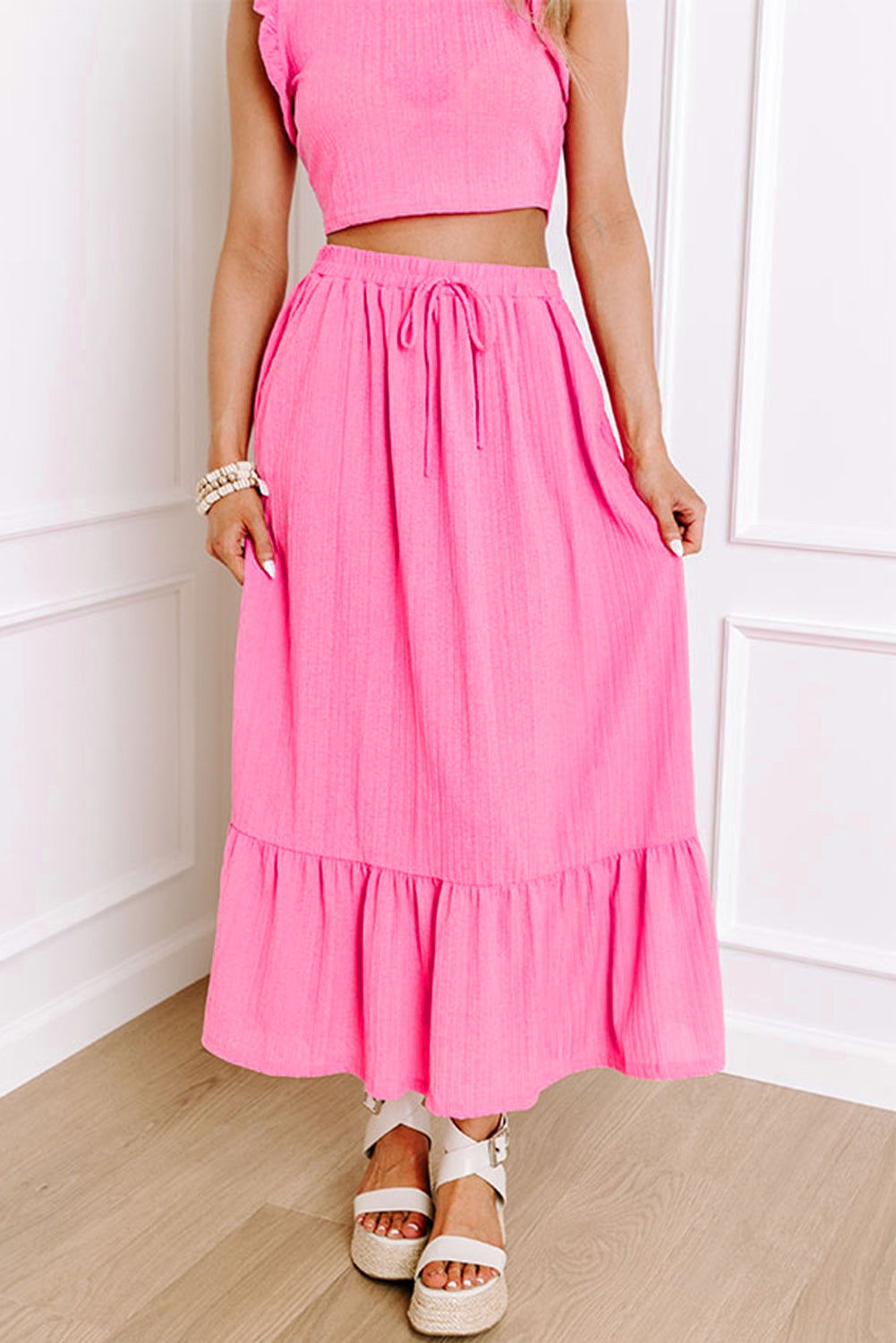 Textured Ruffle Trim Crop Vest Lace-up Long Skirt Set