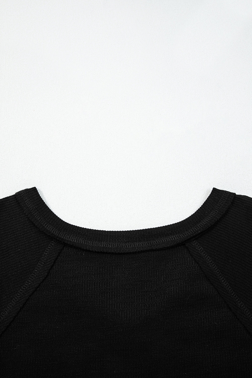 Exposed Seam Textured Knit V Neck Pullover Top