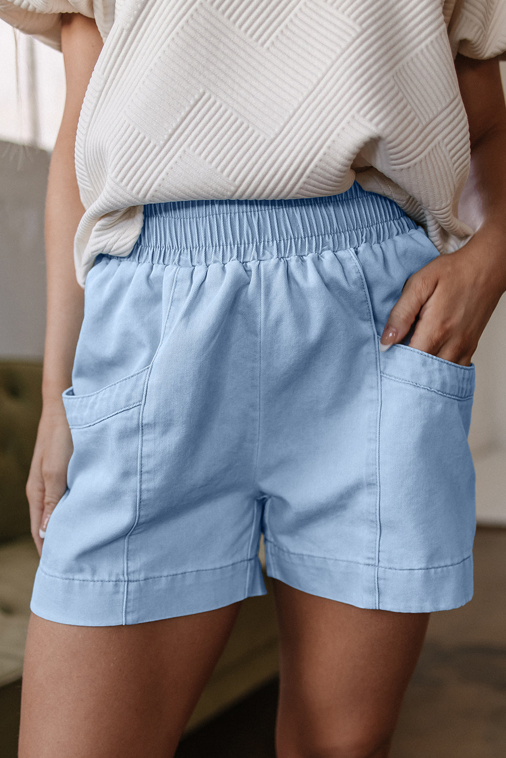 Light Wash Pocketed Wide Leg Denim Shorts