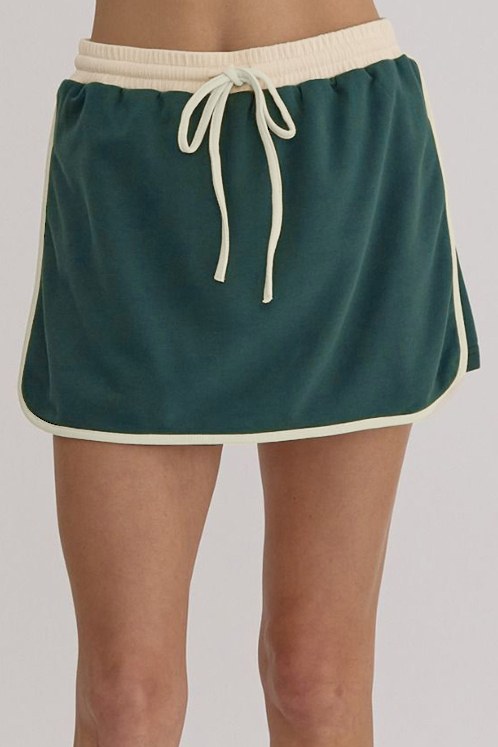 Color Contrast Loose Pullover and Lace-up Waist Skort Set