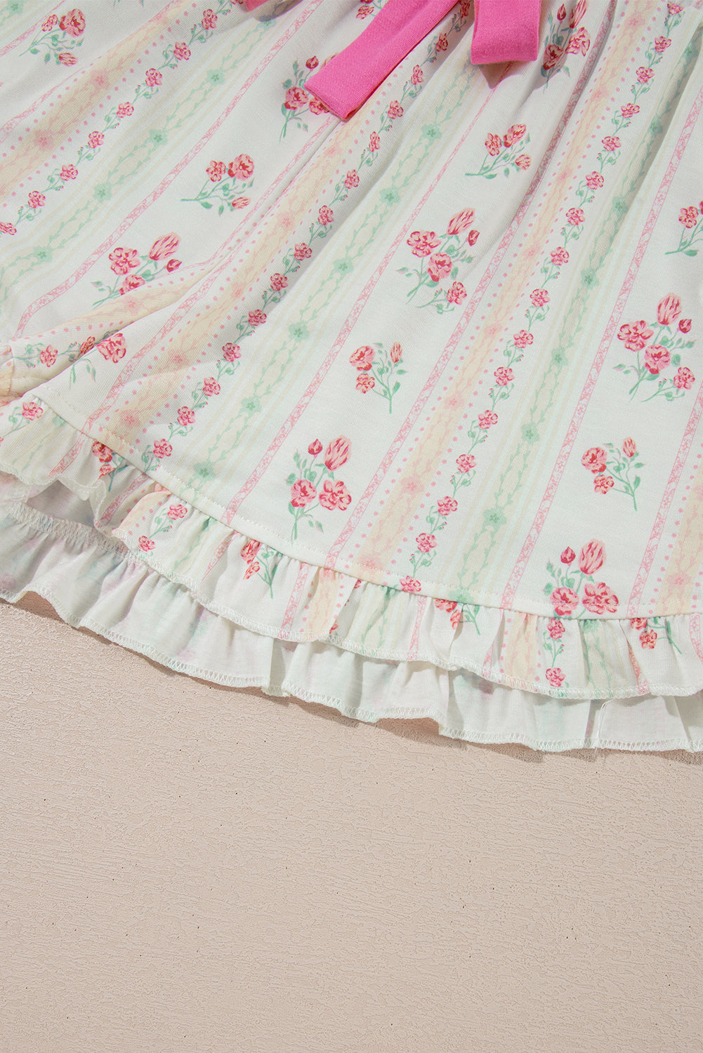 Floral Print Contrast Pipping Short Pajamas Set
