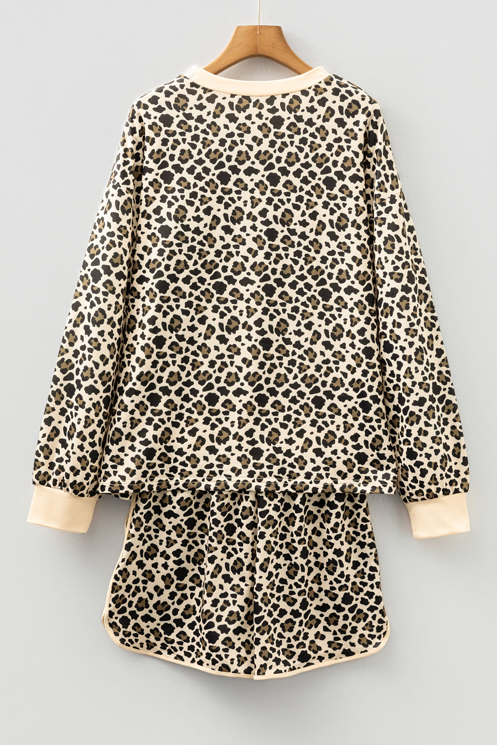 Leopard Print Contrast Trim Long Sleeve Pullover Drawstring Shorts 2pcs Outfit