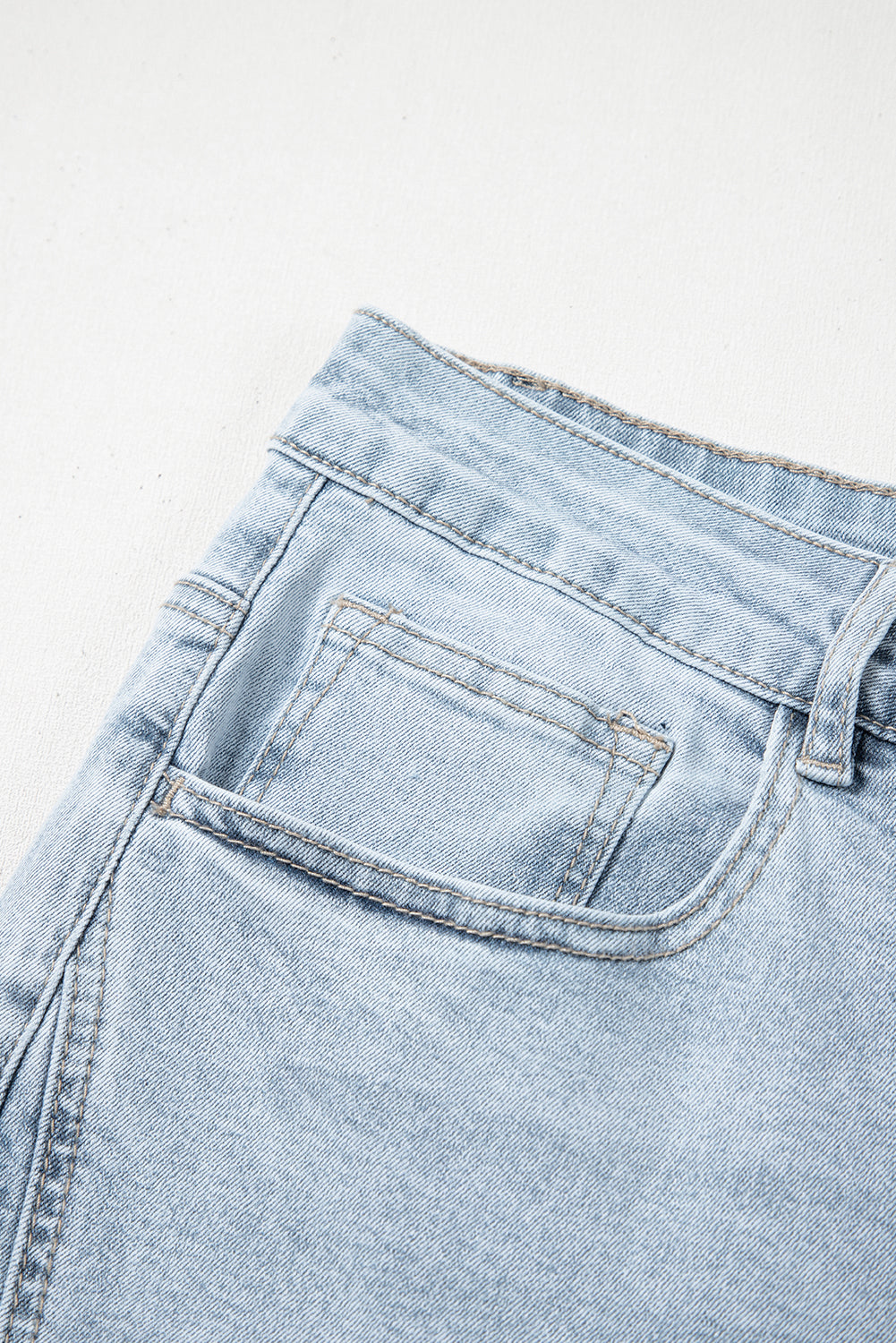 Light Wash Exposed Seam Plus Size Jeans