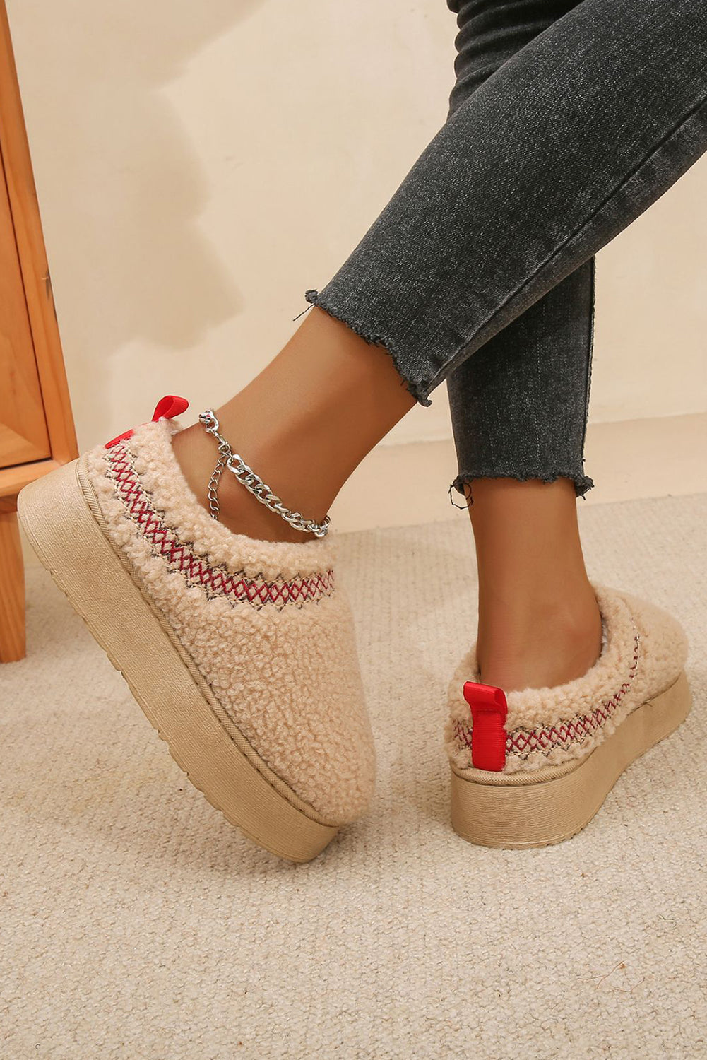 Embroidered Sherpa Plush Thick Sole Snow Boots