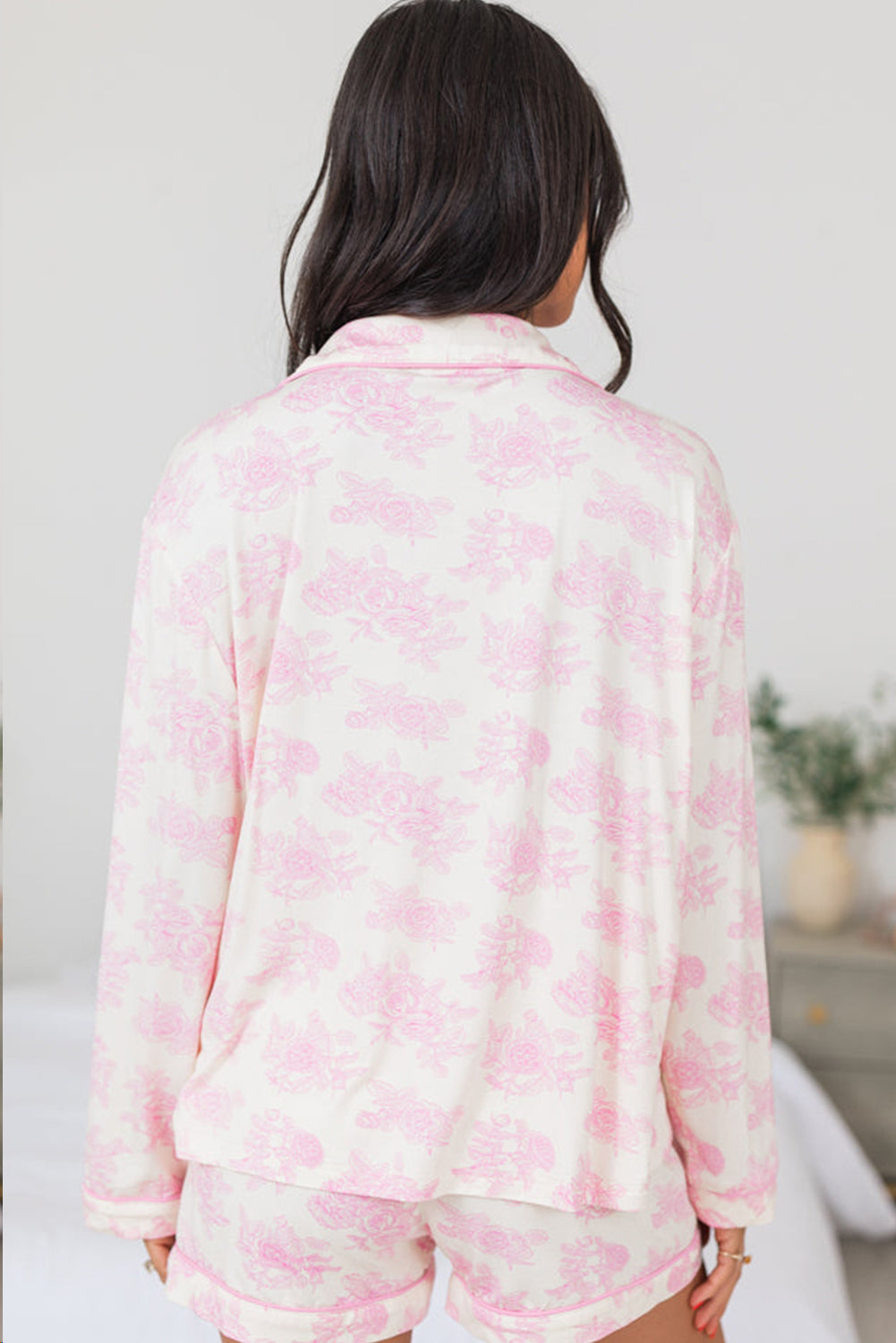 Floral Long Sleeve and Pants Pajamas Set