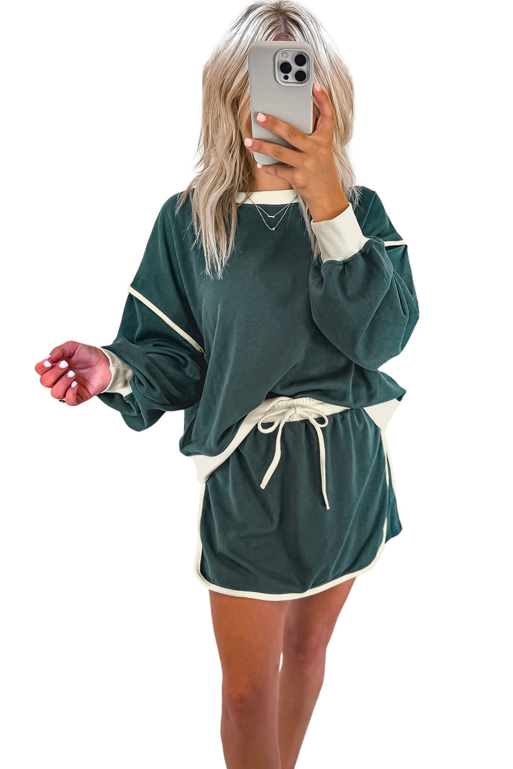 Color Contrast Loose Pullover and Lace-up Waist Skort Set