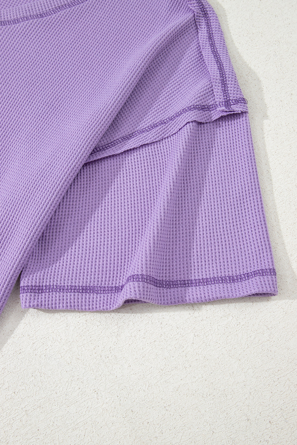 Exposed Seam Half Sleeve Knitted V Neck Textured Top