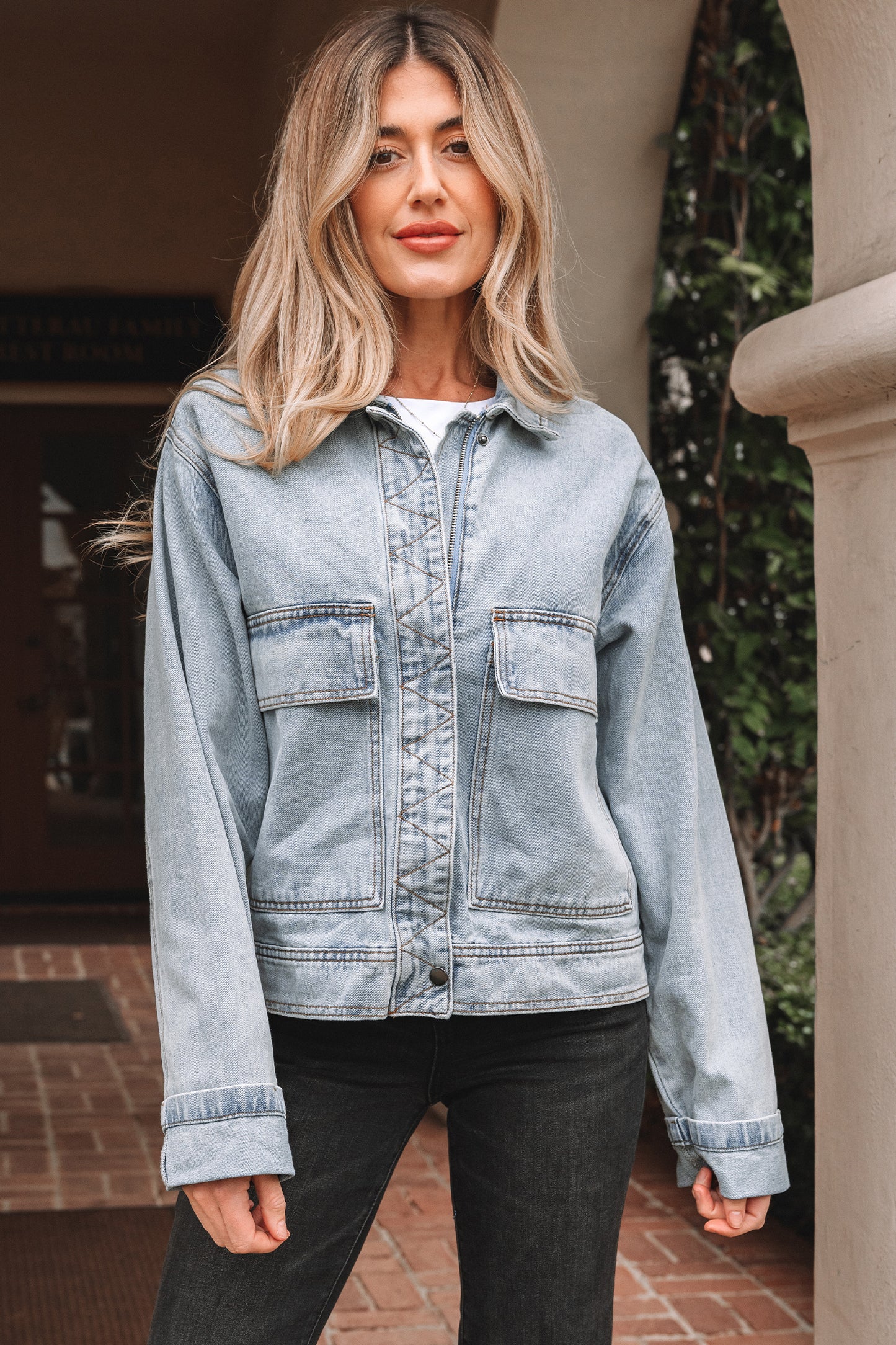 Street Style Zip Up Washed Denim Jacket
