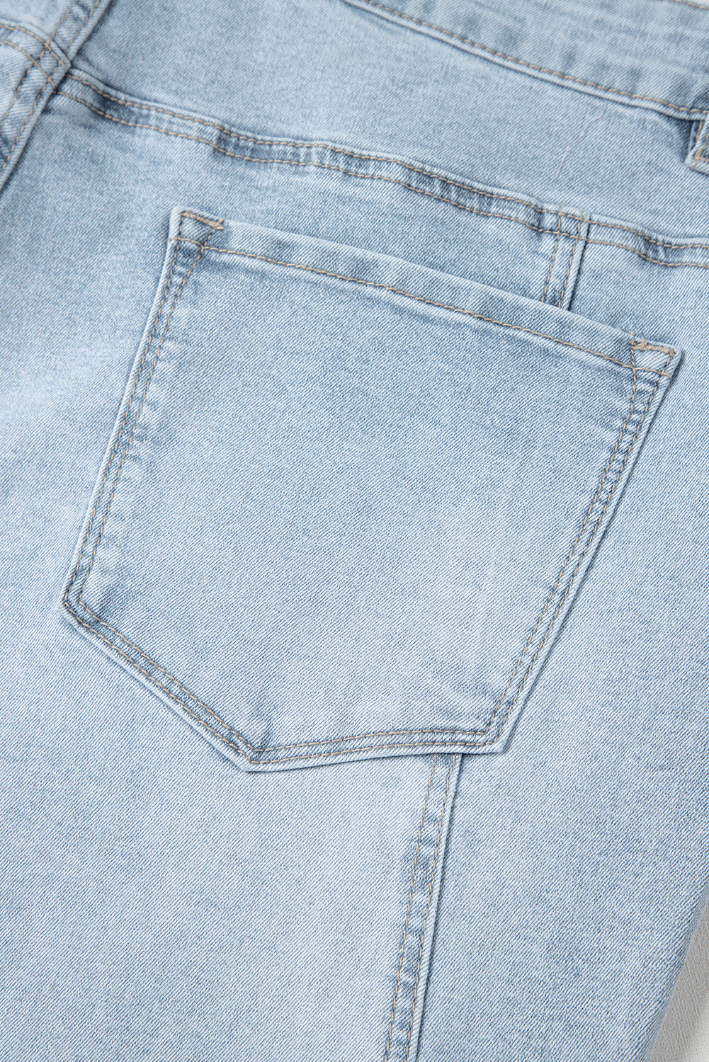 Light Wash Exposed Seam Plus Size Jeans