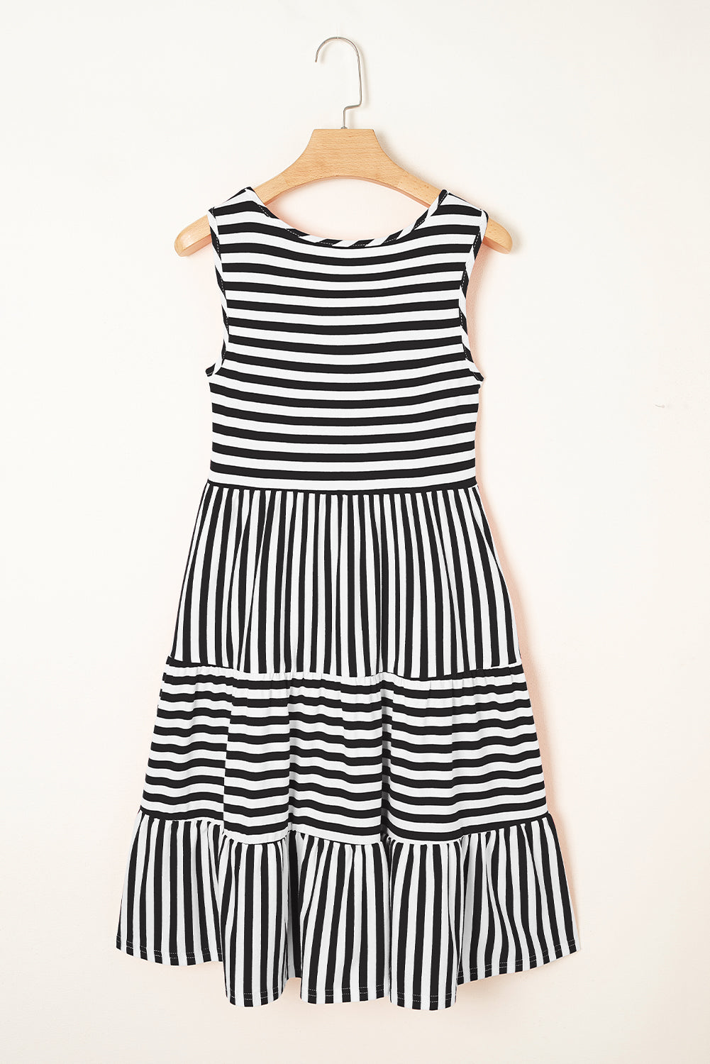 Stripe U Neck Sleeveless Loose Fit Mini Dress