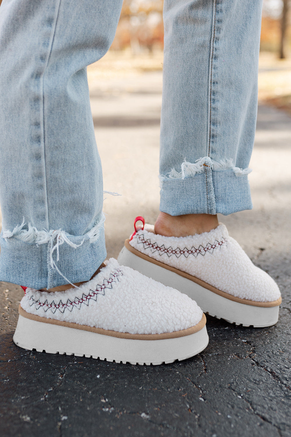 Embroidered Sherpa Plush Thick Sole Snow Boots