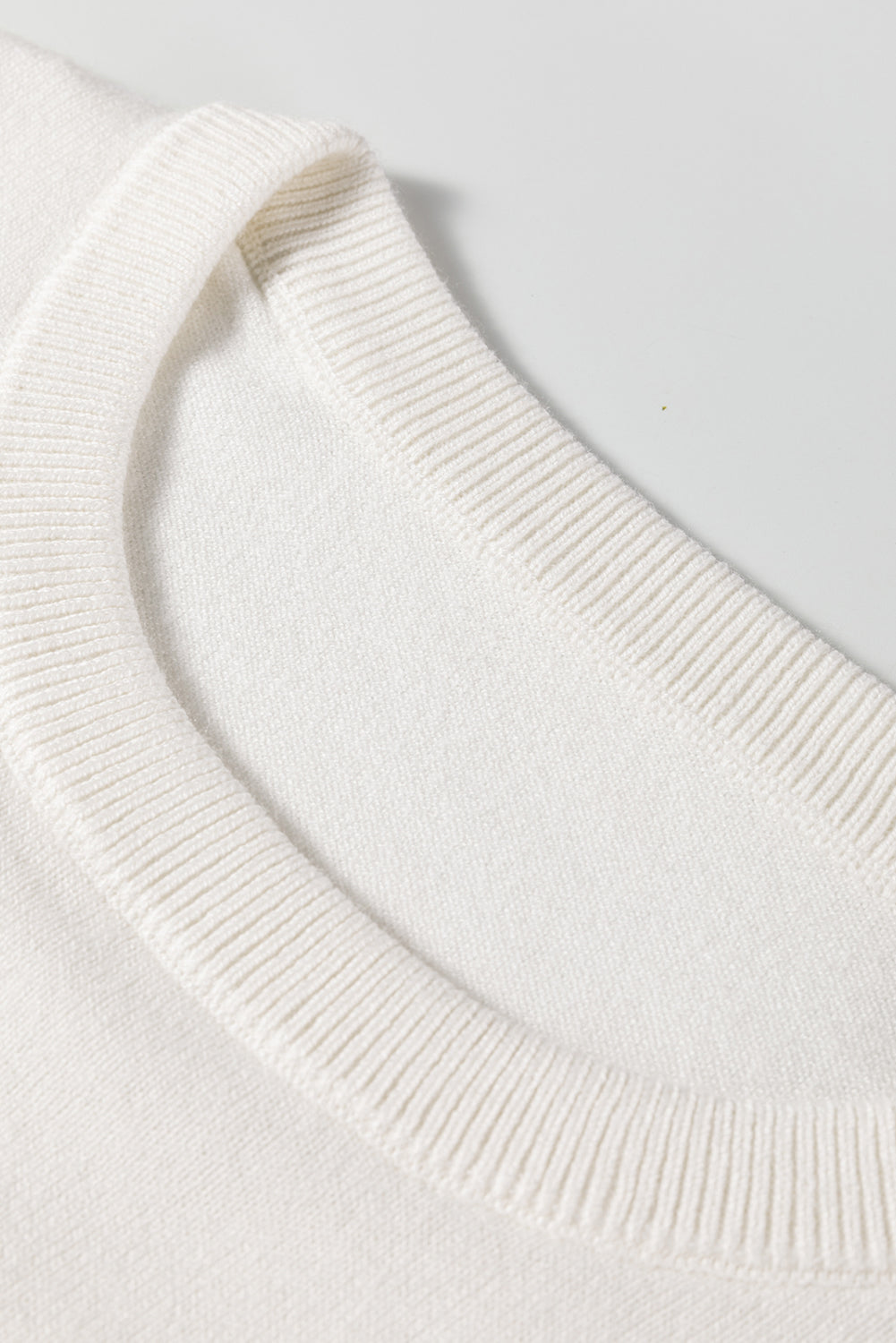 Button Split Cuffs Round Neck Slim Sweater