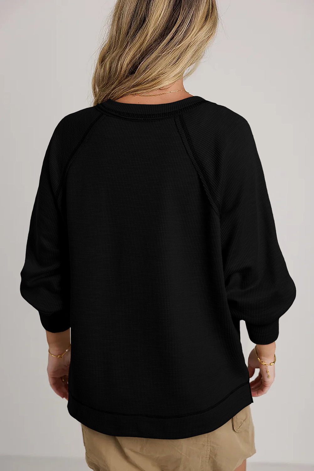 Exposed Seam Textured Knit V Neck Pullover Top