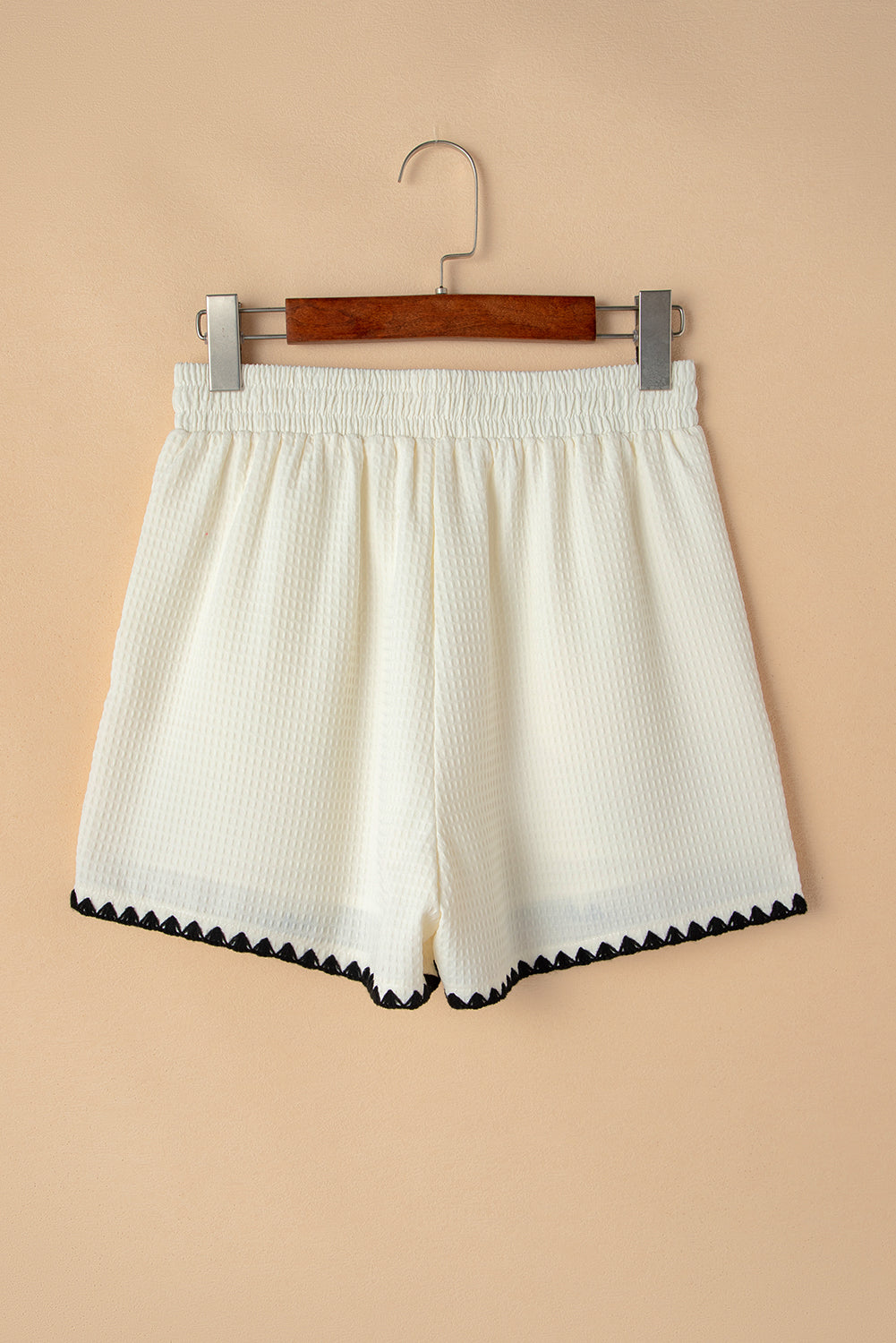 Waffle Texture Contrast Ricrac Hemline Casual Shorts