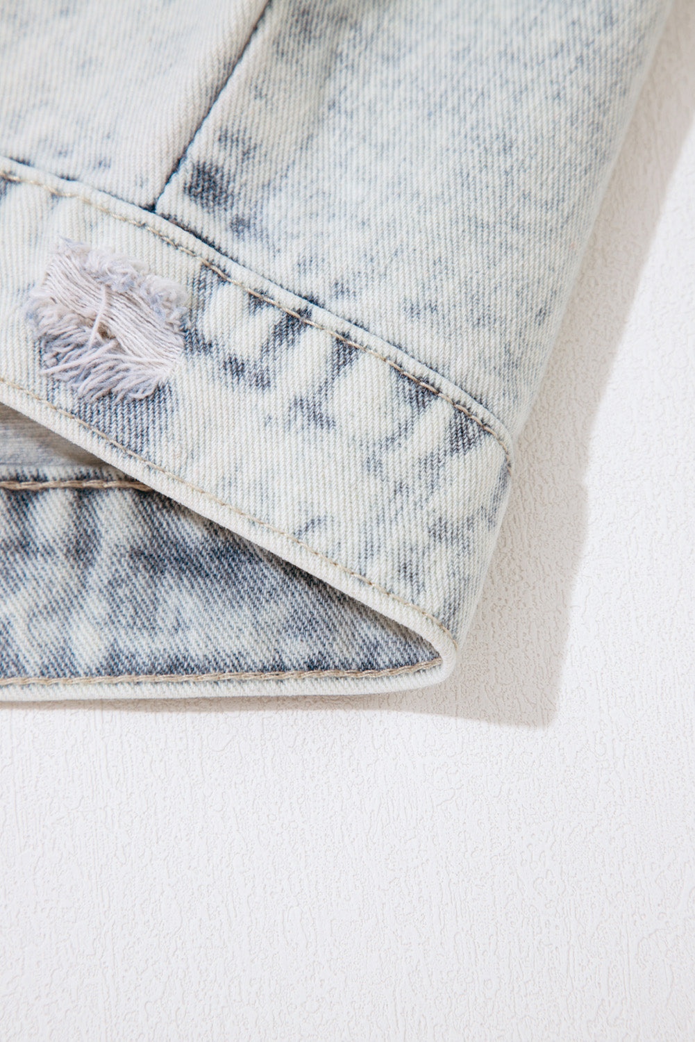 Light Wash Buttoned Chest Pocket Puff Sleeve Denim Jacket