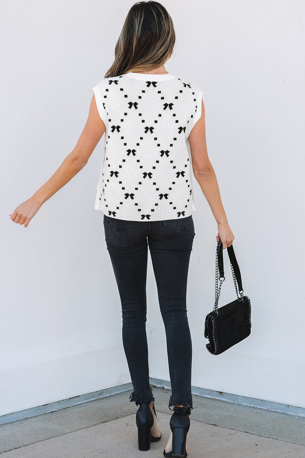 Bow Pattern Buttoned Side Cropped Sweater Vest