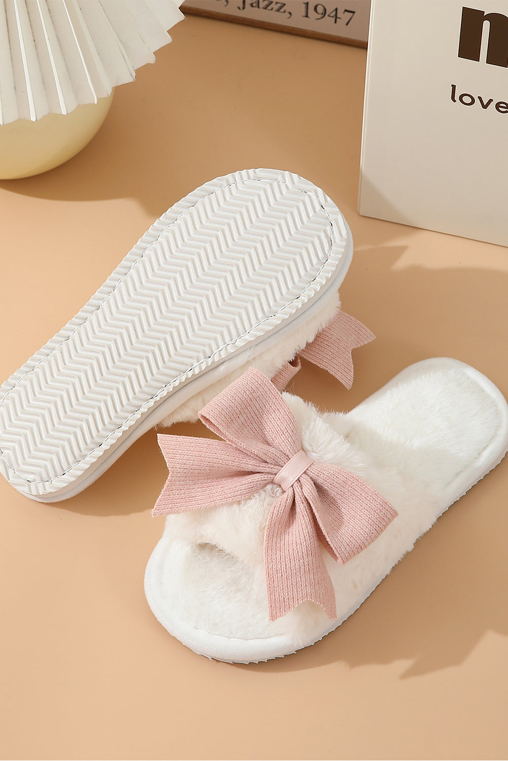 Bow Knot Decor Open Toe Plush Slippers