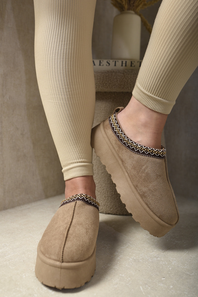 Aztec Detail Low Ankle Platform Slipper Boots