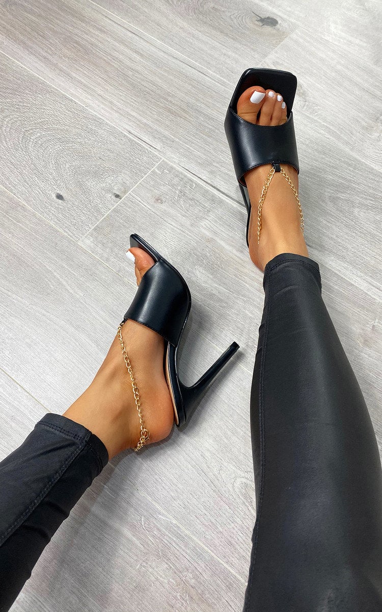 Chain Detail Heels